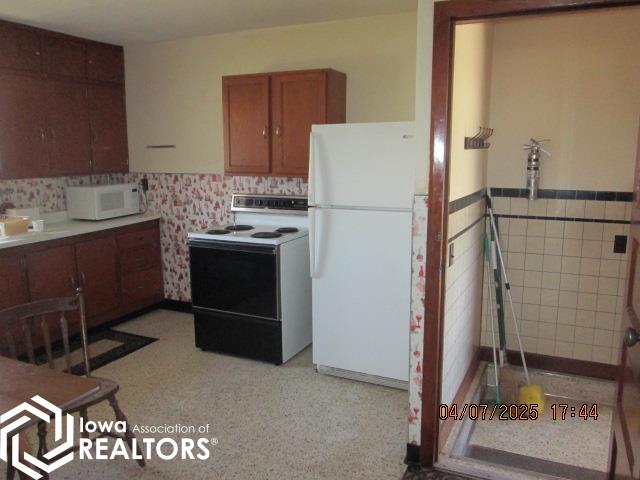 205 7th Avenue, Clarion, Iowa image 3