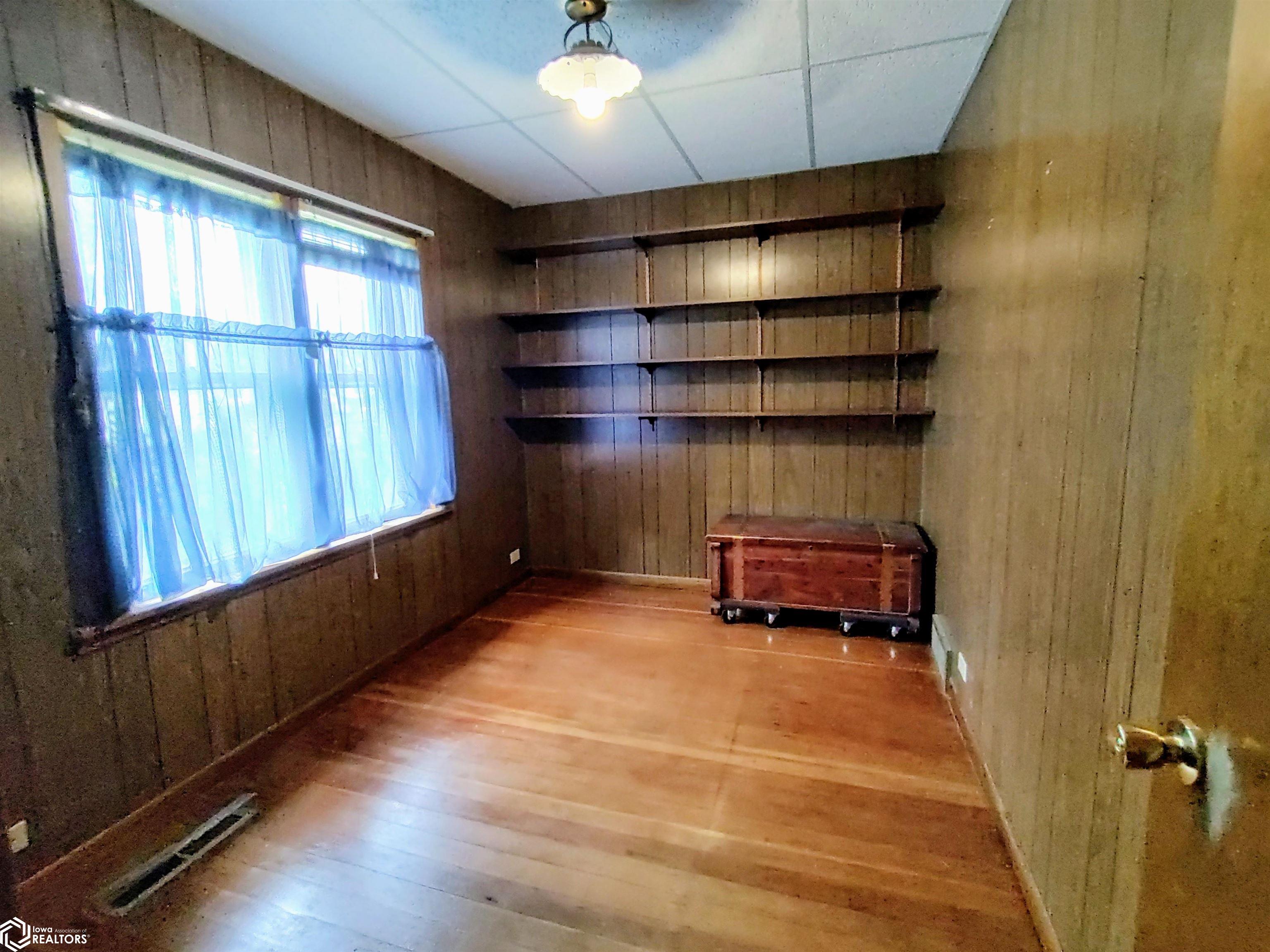 511 Woodbury Street, Marshalltown, Iowa image 11