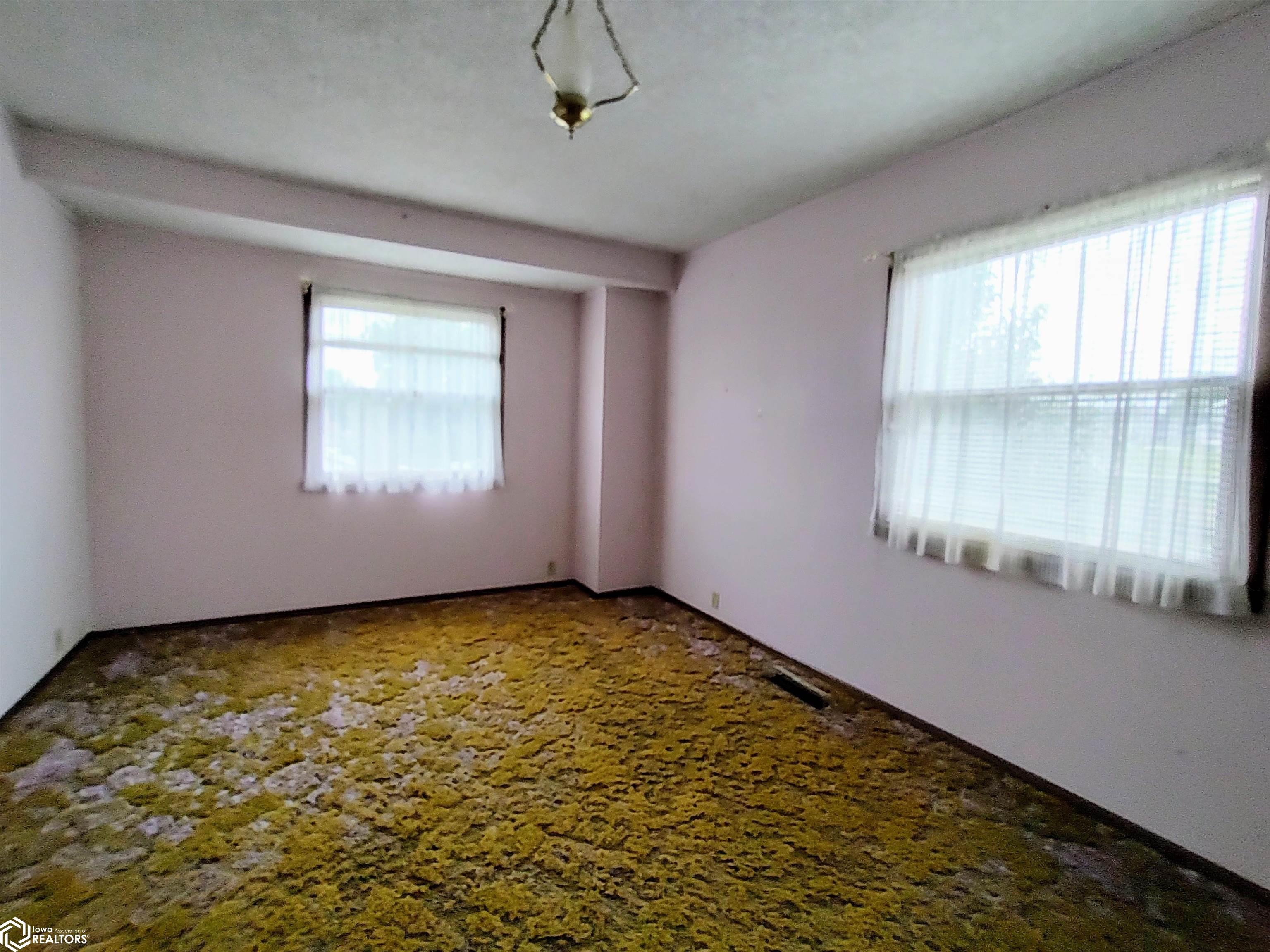 511 Woodbury Street, Marshalltown, Iowa image 22