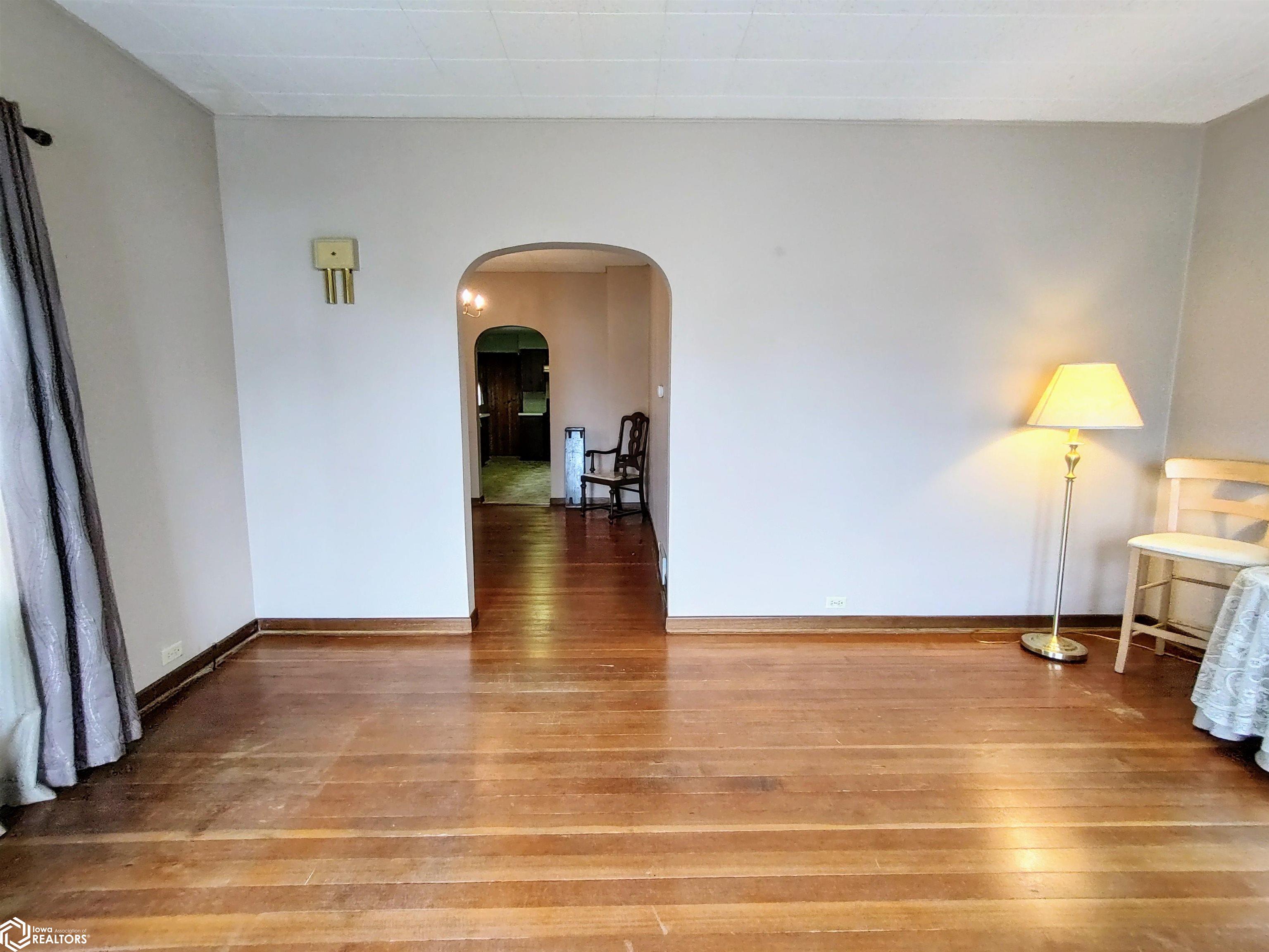 511 Woodbury Street, Marshalltown, Iowa image 6
