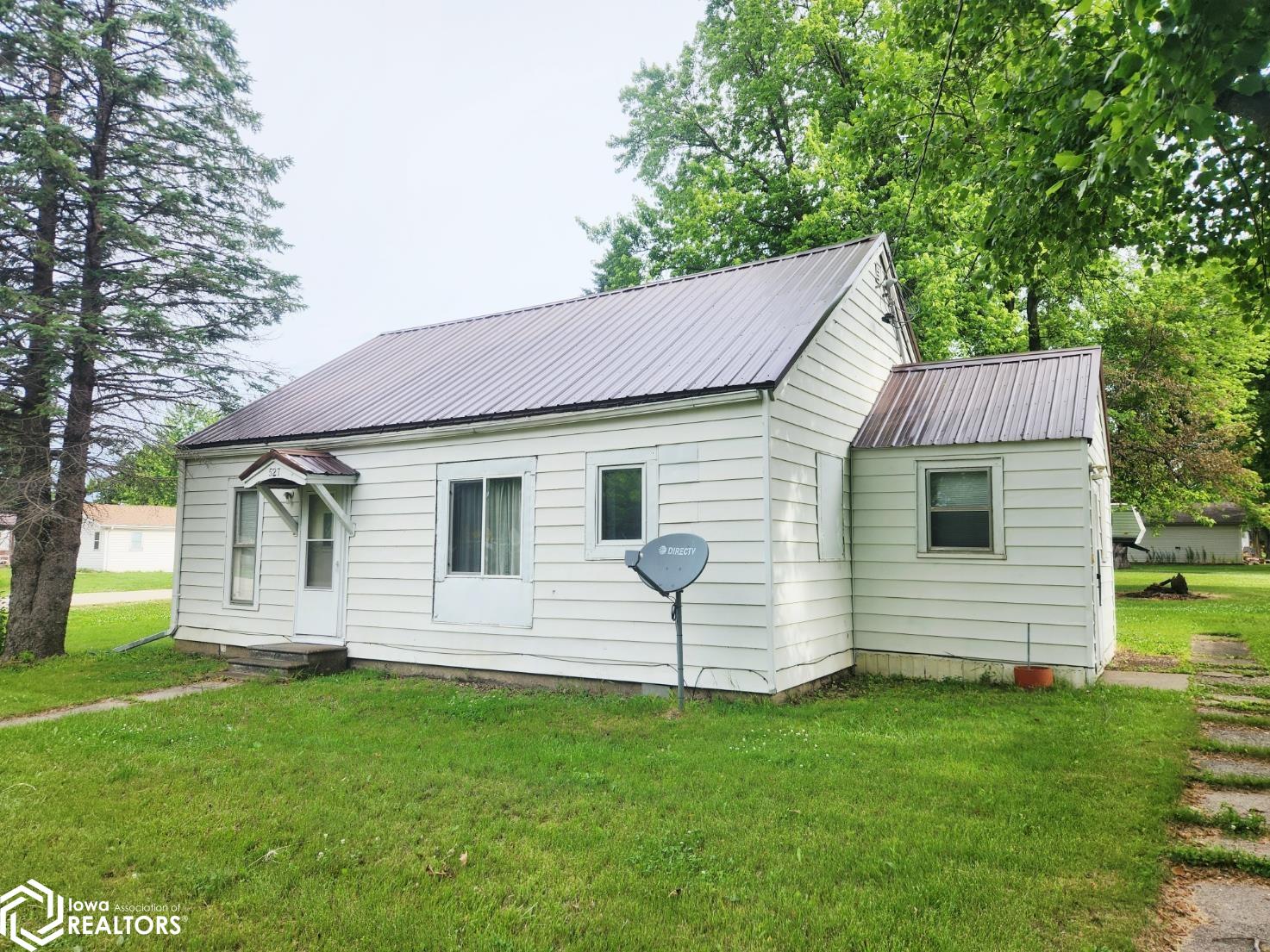 527 6th Street, Murray, Iowa image 1