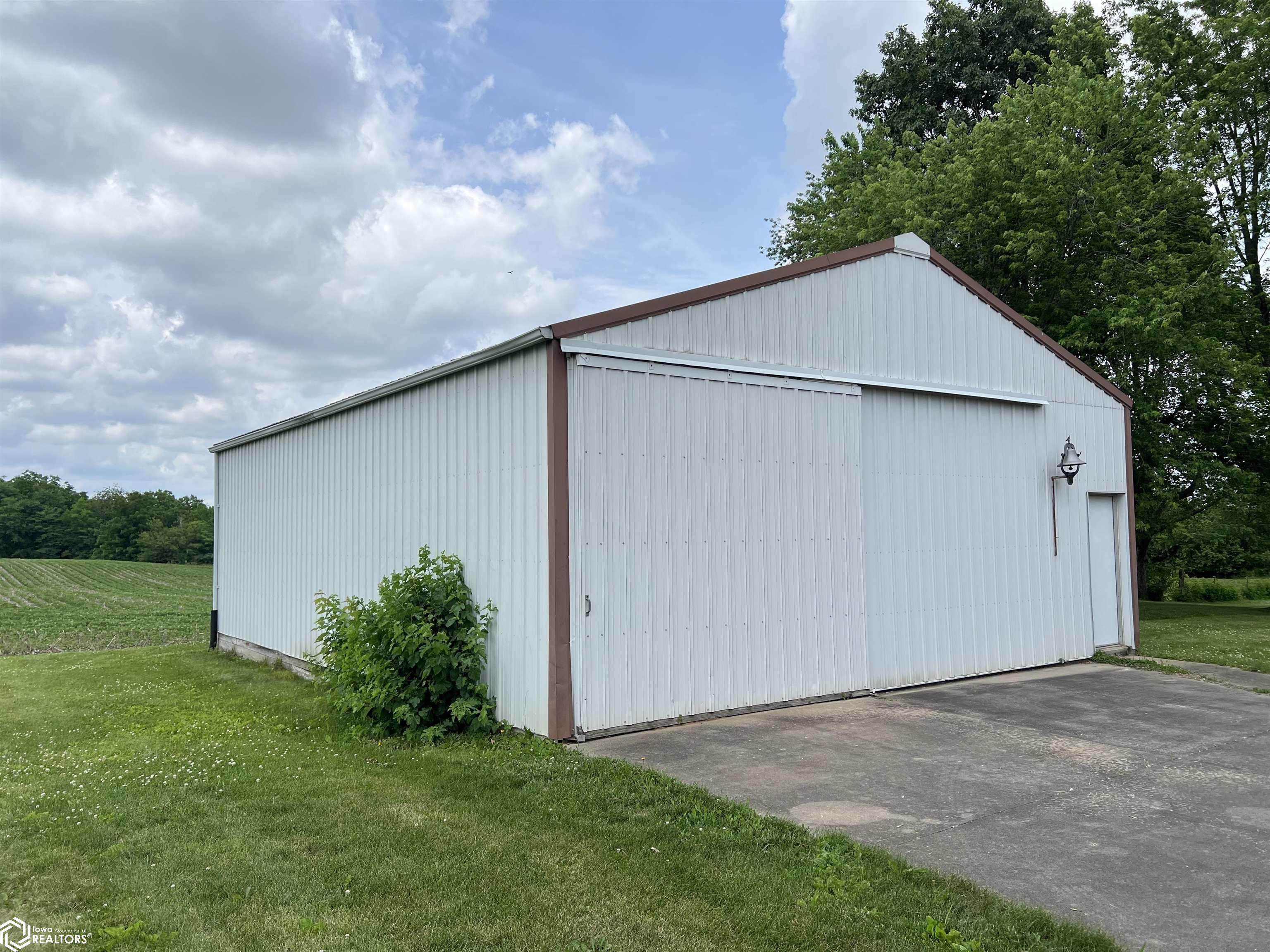 316 E North St, Stronghurst, Illinois image 20