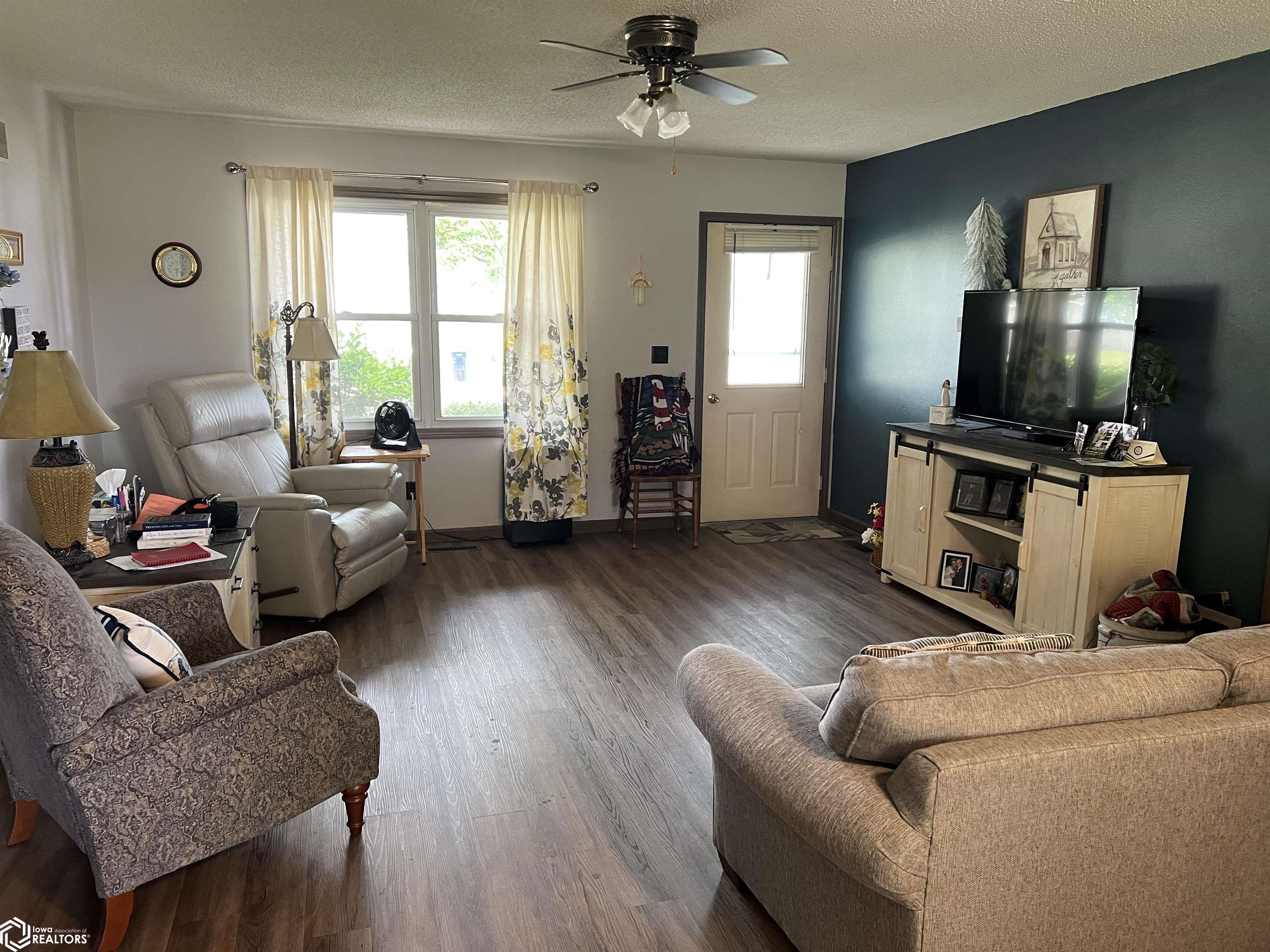 316 E North St, Stronghurst, Illinois image 3