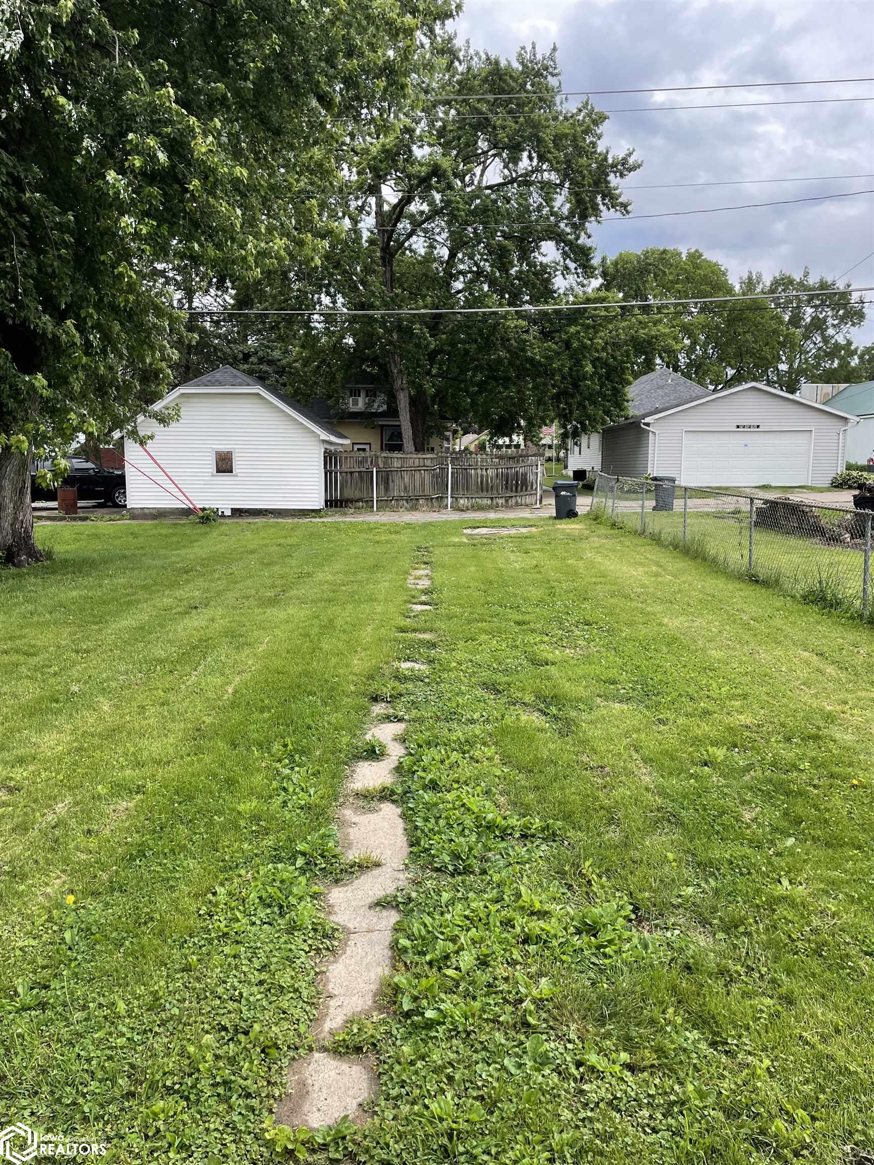1506 10th, Burlington, Iowa image 16