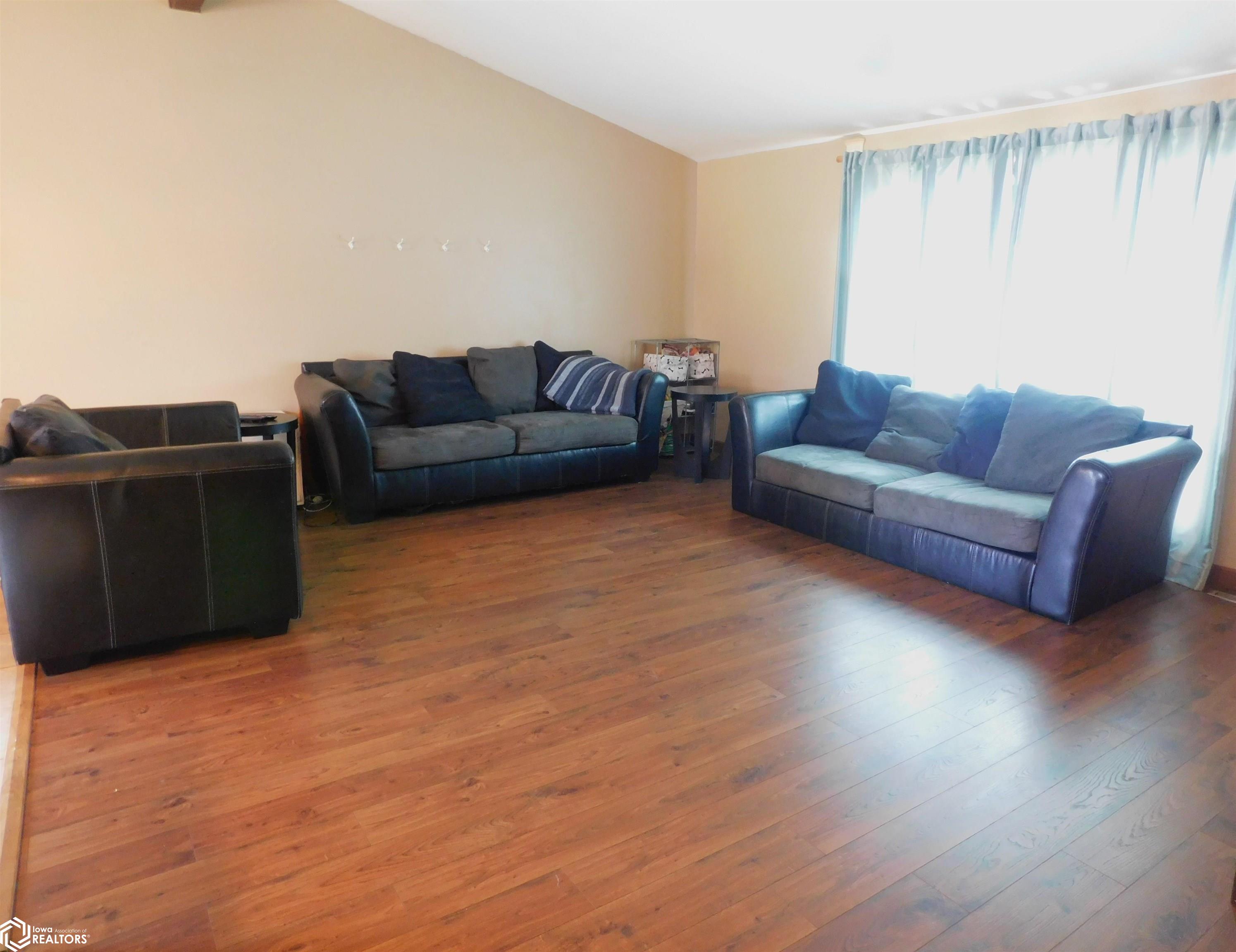 602 Sunset Drive, Denison, Iowa image 2
