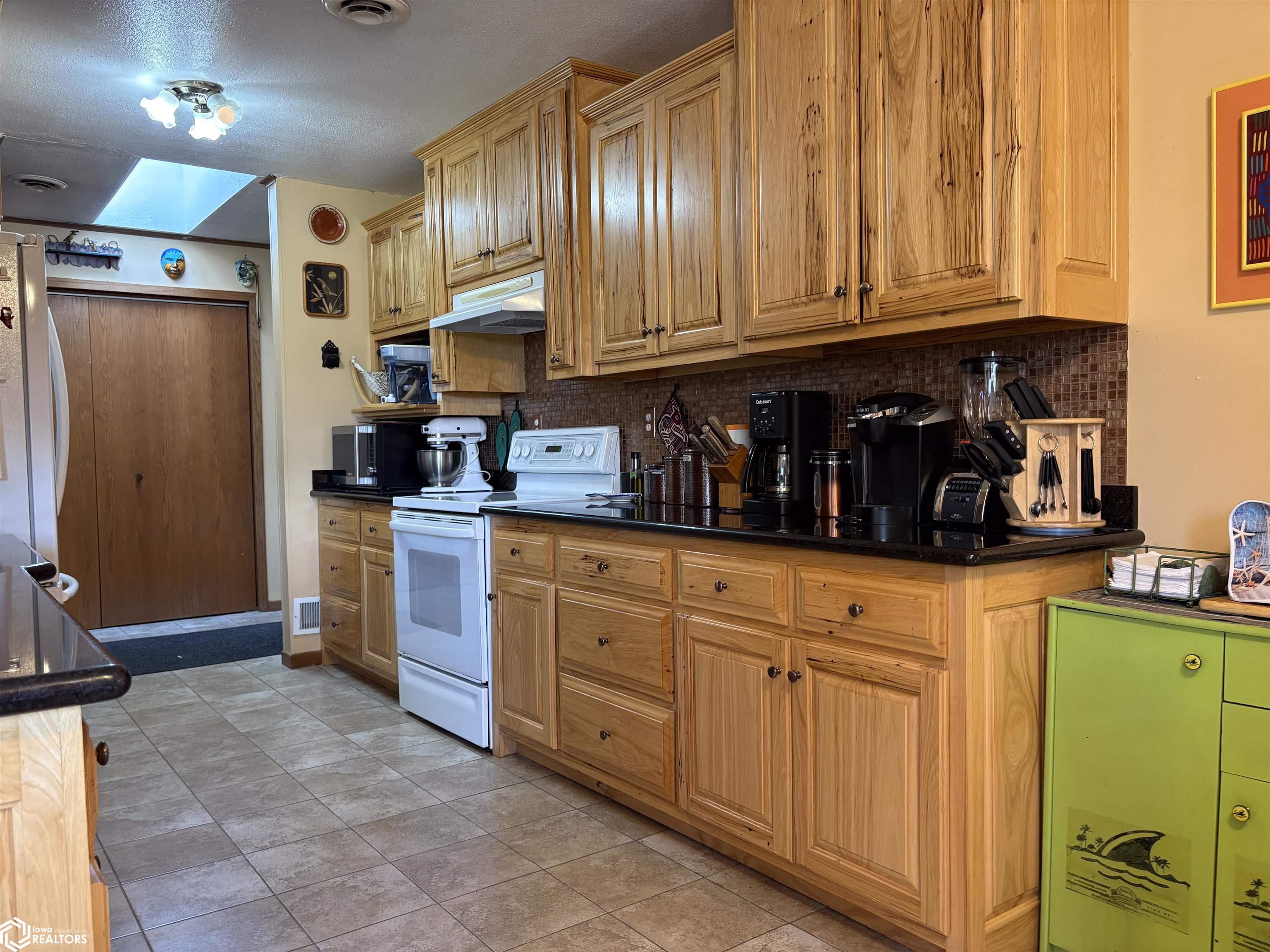 720-722 Frankfort Street, Stanton, Iowa image 15