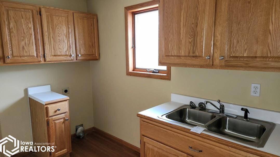 1410 N 24th Street, Clear Lake, Iowa image 14