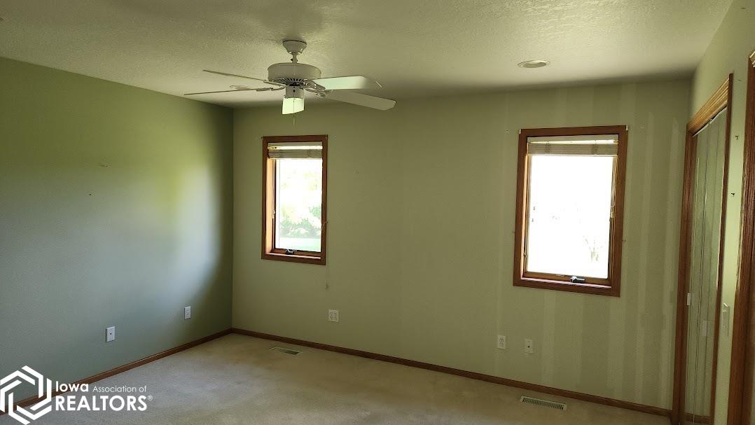 1410 N 24th Street, Clear Lake, Iowa image 9