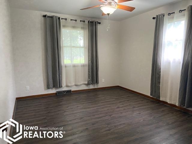 160 6th Street, Britt, Iowa image 16