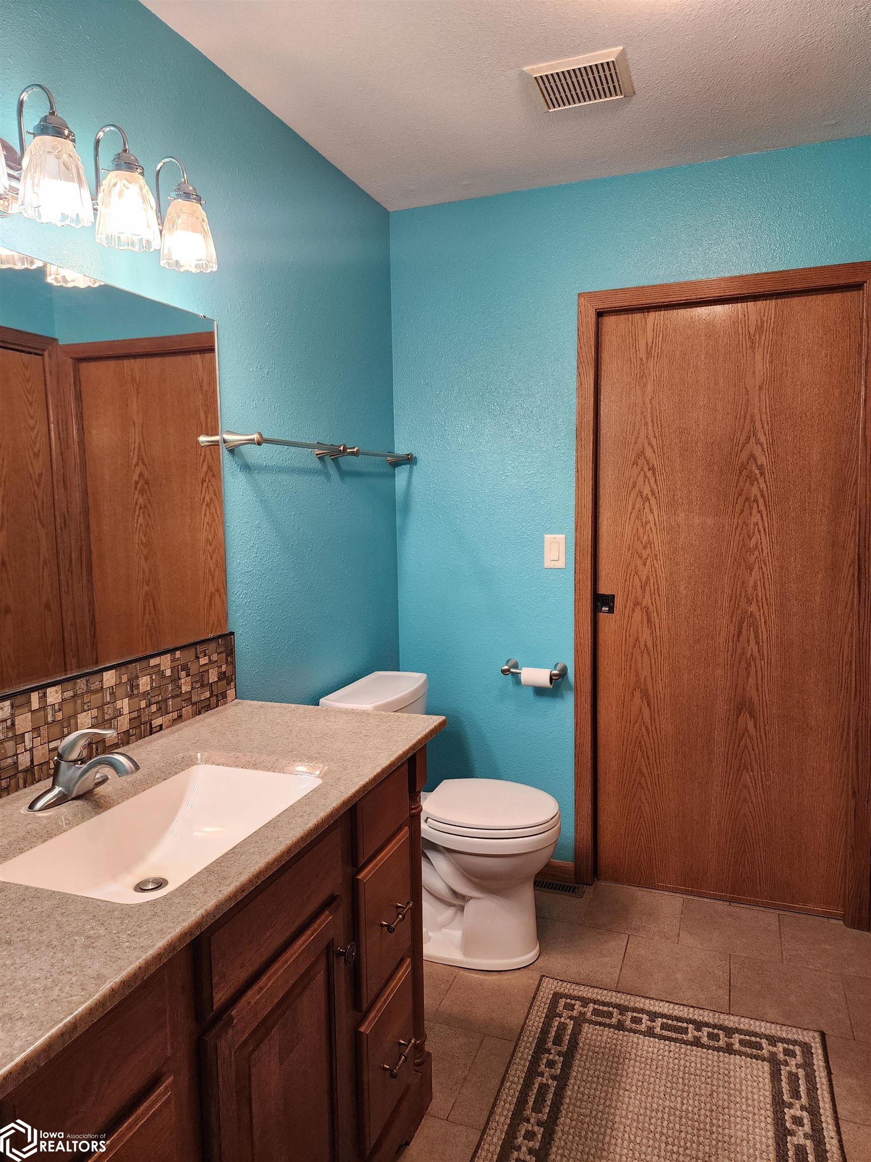 1005 Hillcrest Drive, Anita, Iowa image 15
