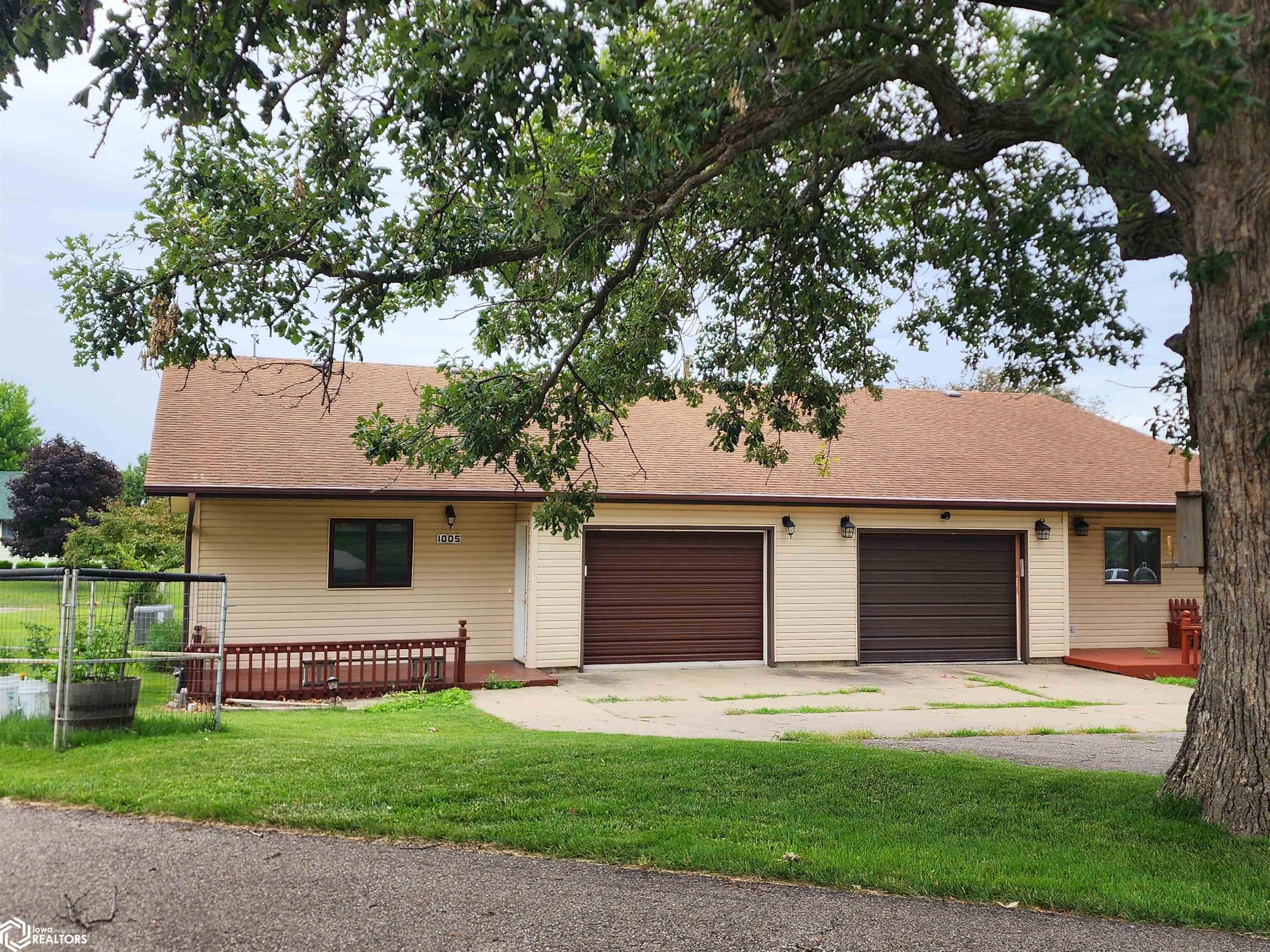 1005 Hillcrest Drive, Anita, Iowa image 4