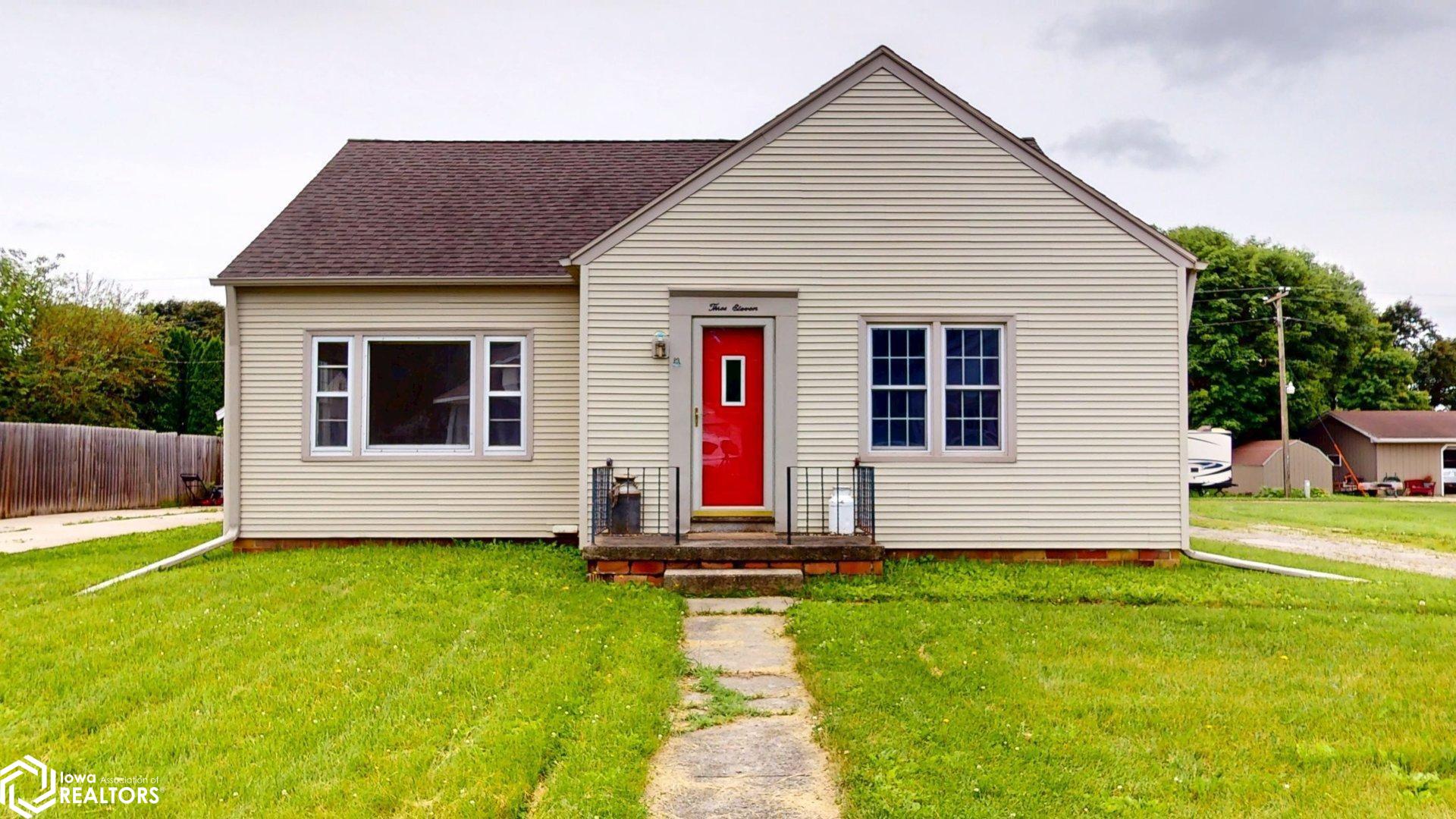 311 W Walnut Street, Manly, Iowa image 1