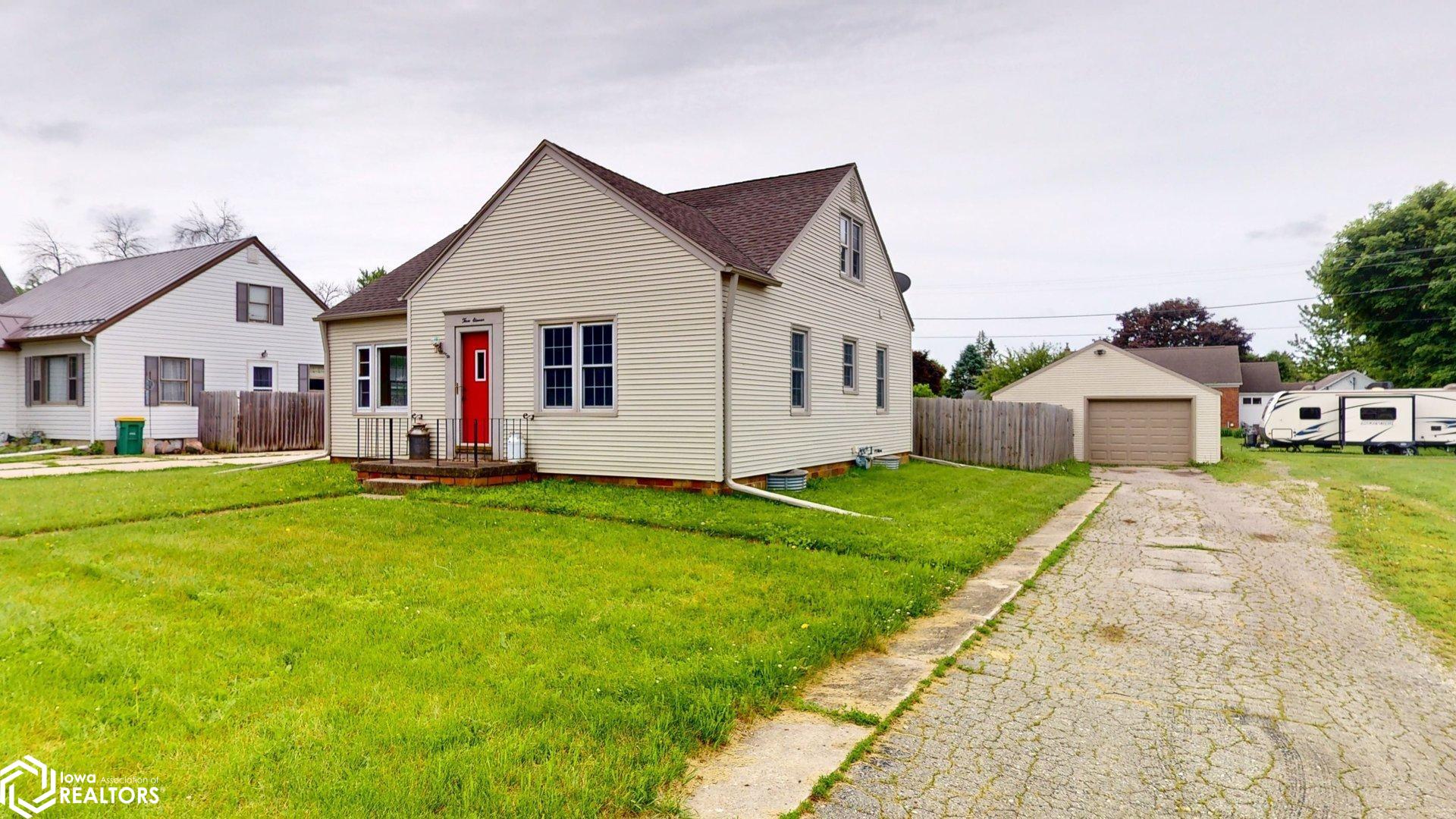311 W Walnut Street, Manly, Iowa image 2