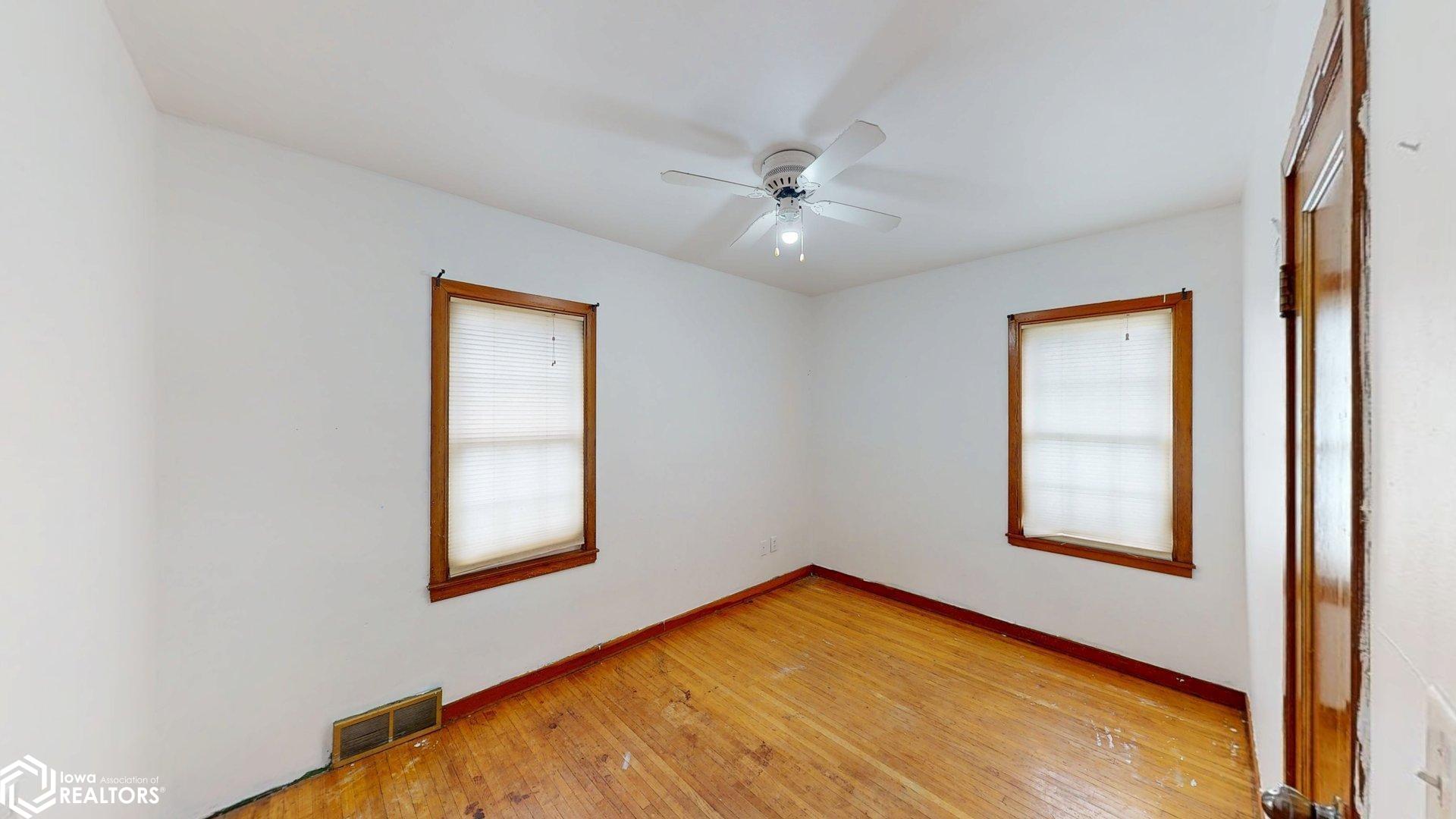 311 W Walnut Street, Manly, Iowa image 11