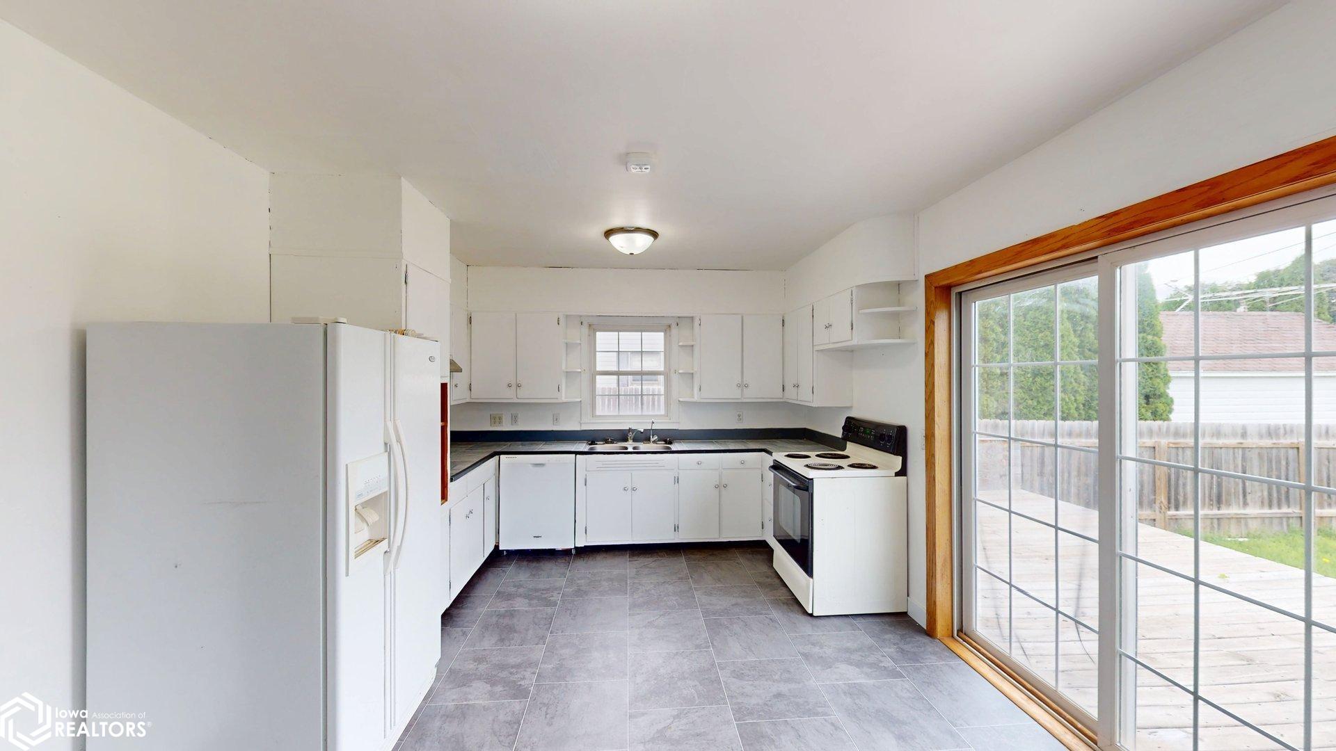 311 W Walnut Street, Manly, Iowa image 4