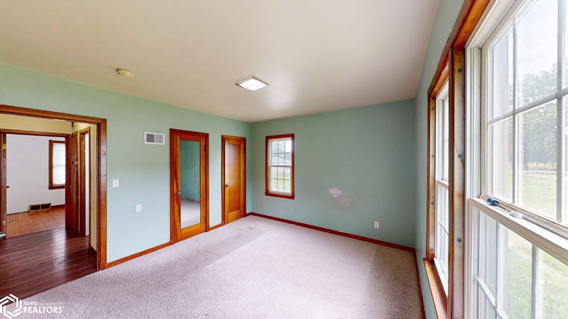 311 W Walnut Street, Manly, Iowa image 10