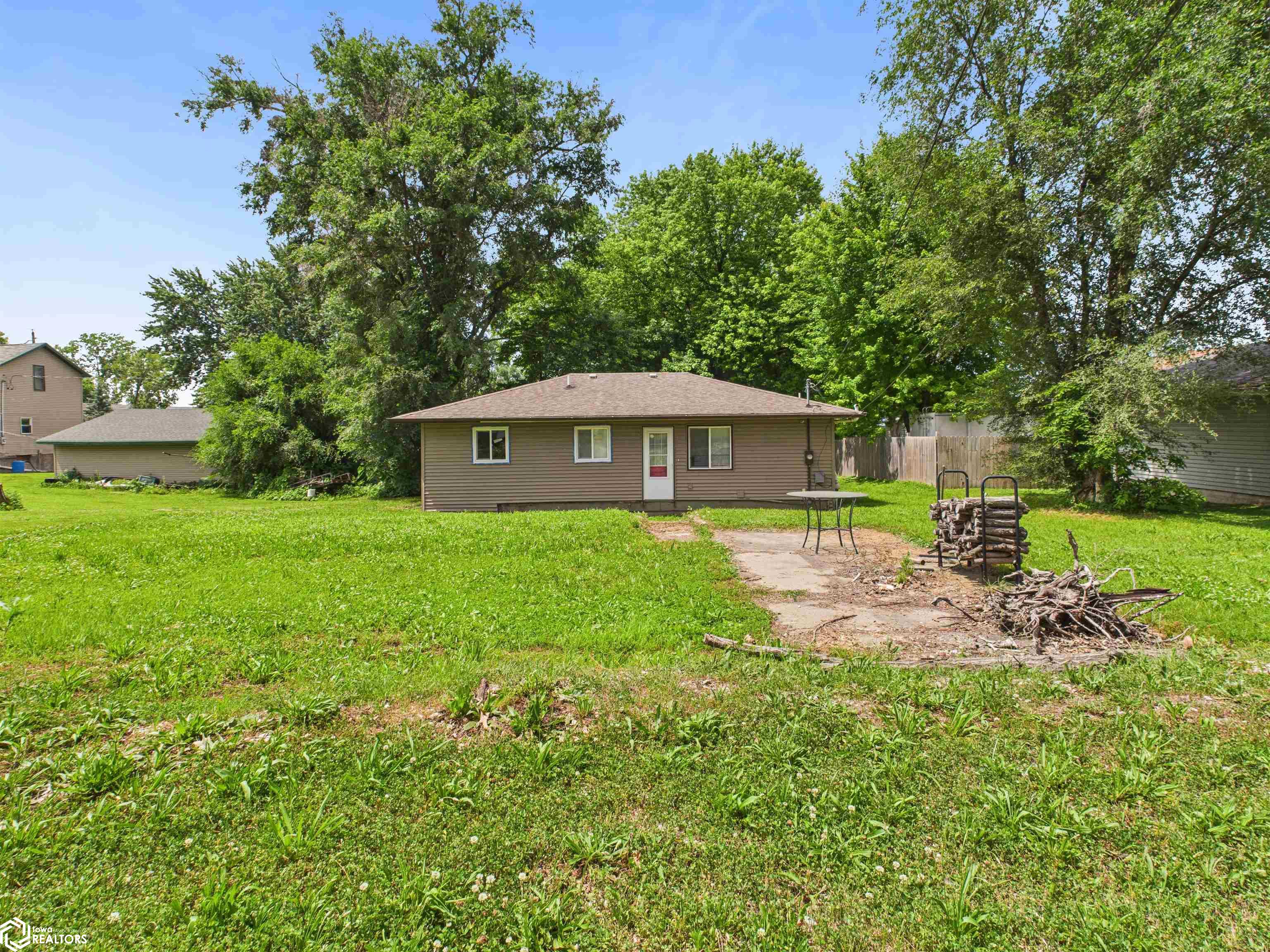 819 Des Moines Street, Keokuk, Iowa image 6