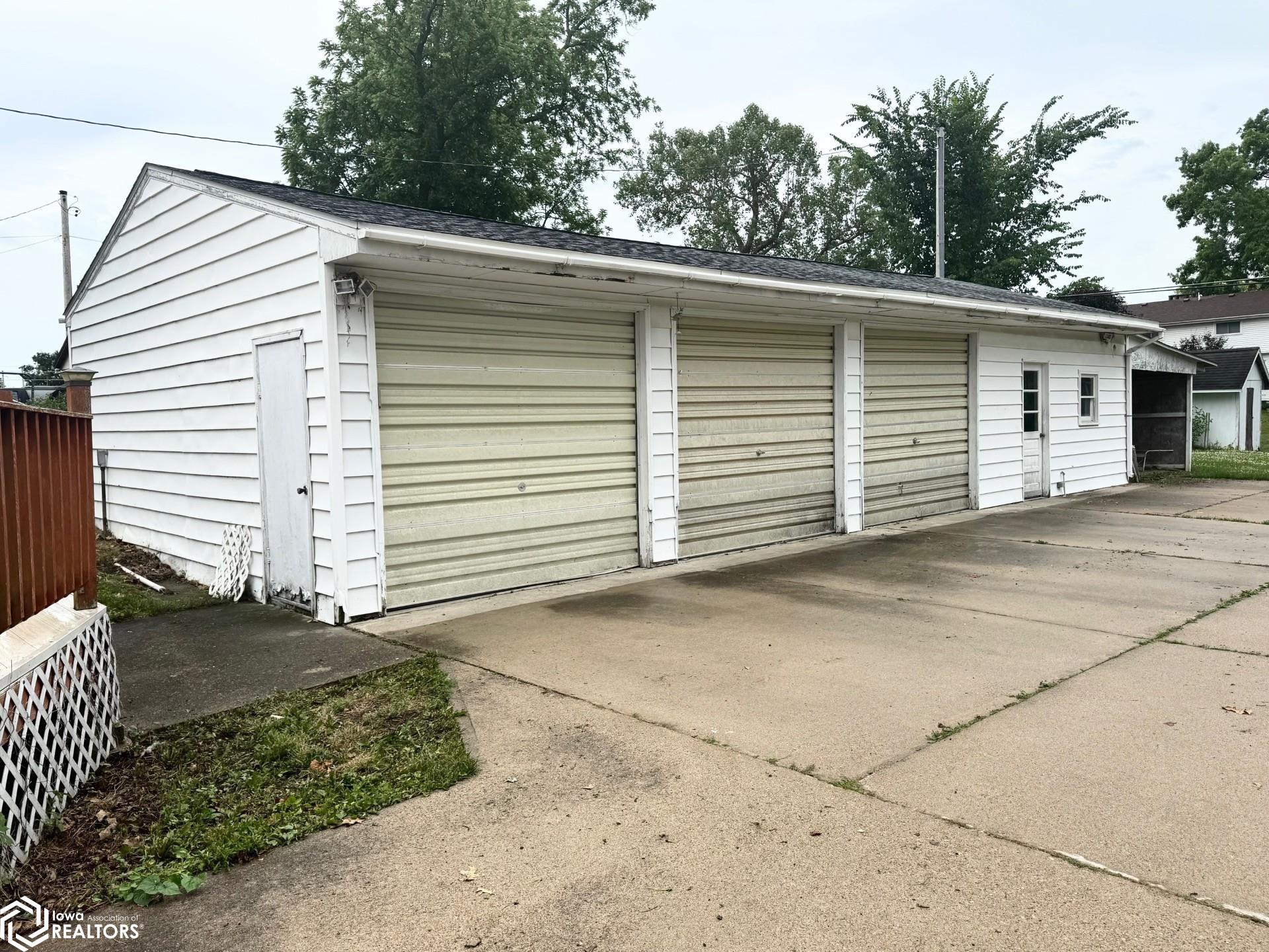 1518 W Main Street, Marshalltown, Iowa image 17