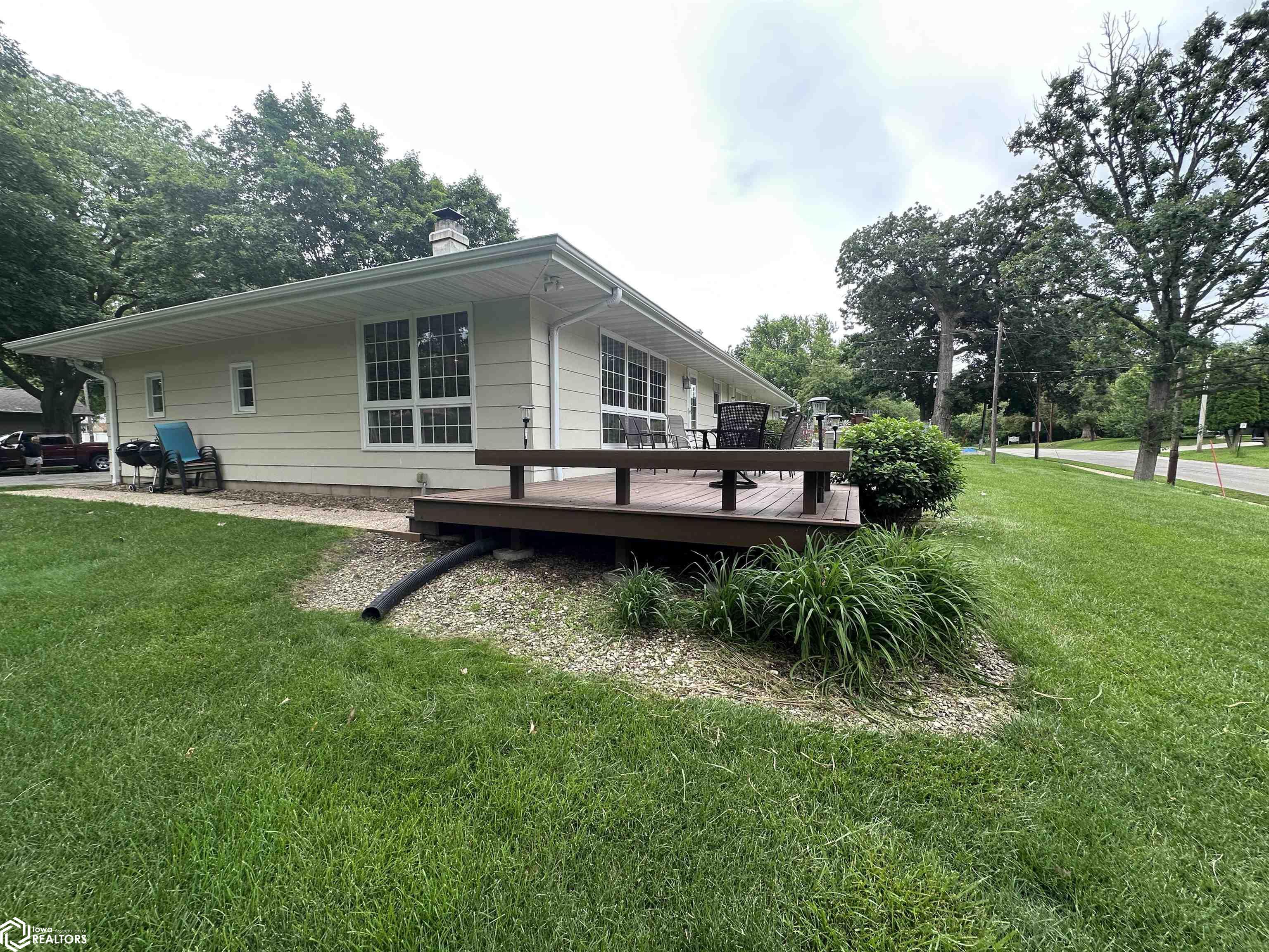 209 Mulford Drive, Iowa Falls, Iowa image 3