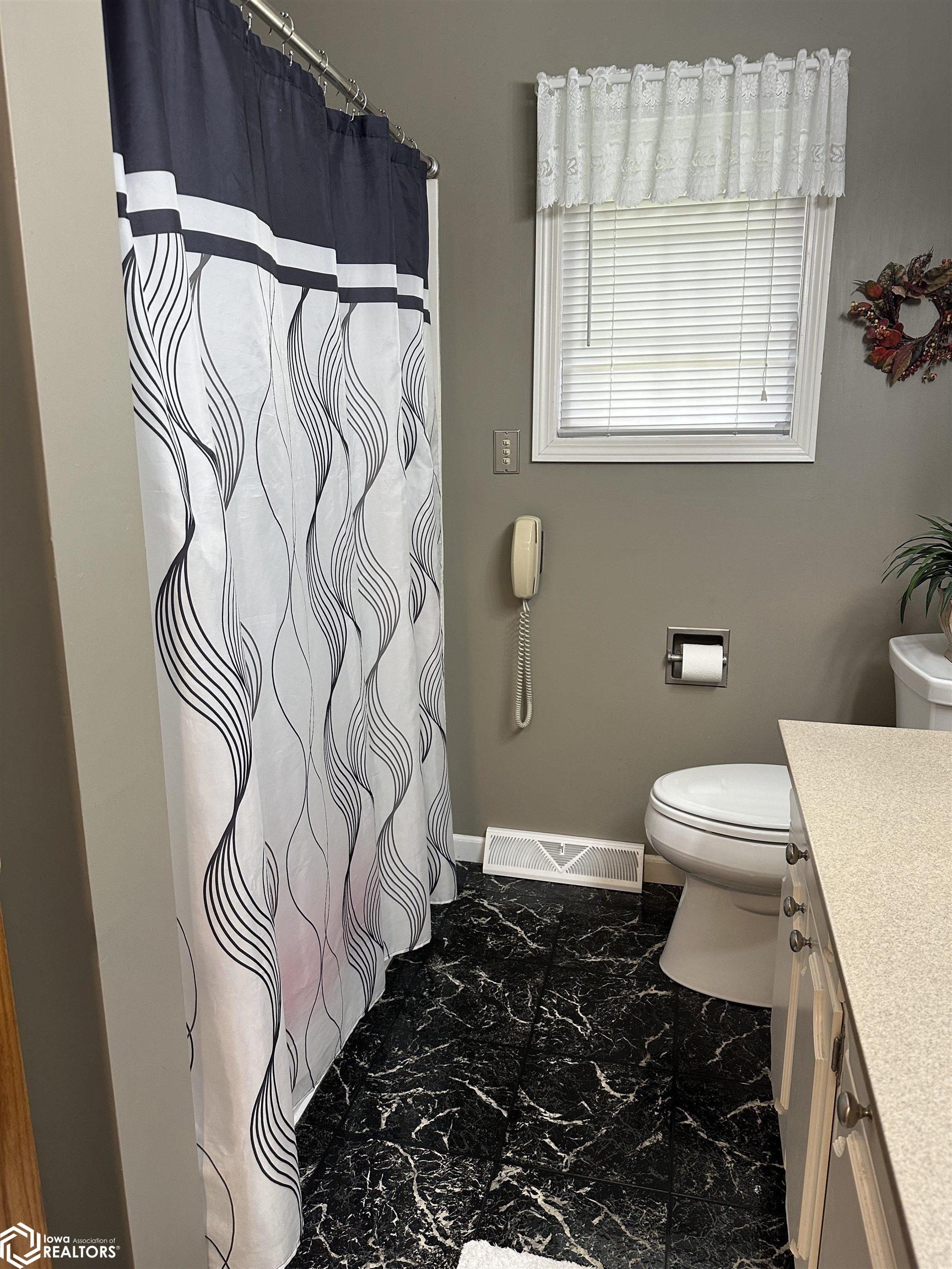 209 Mulford Drive, Iowa Falls, Iowa image 22