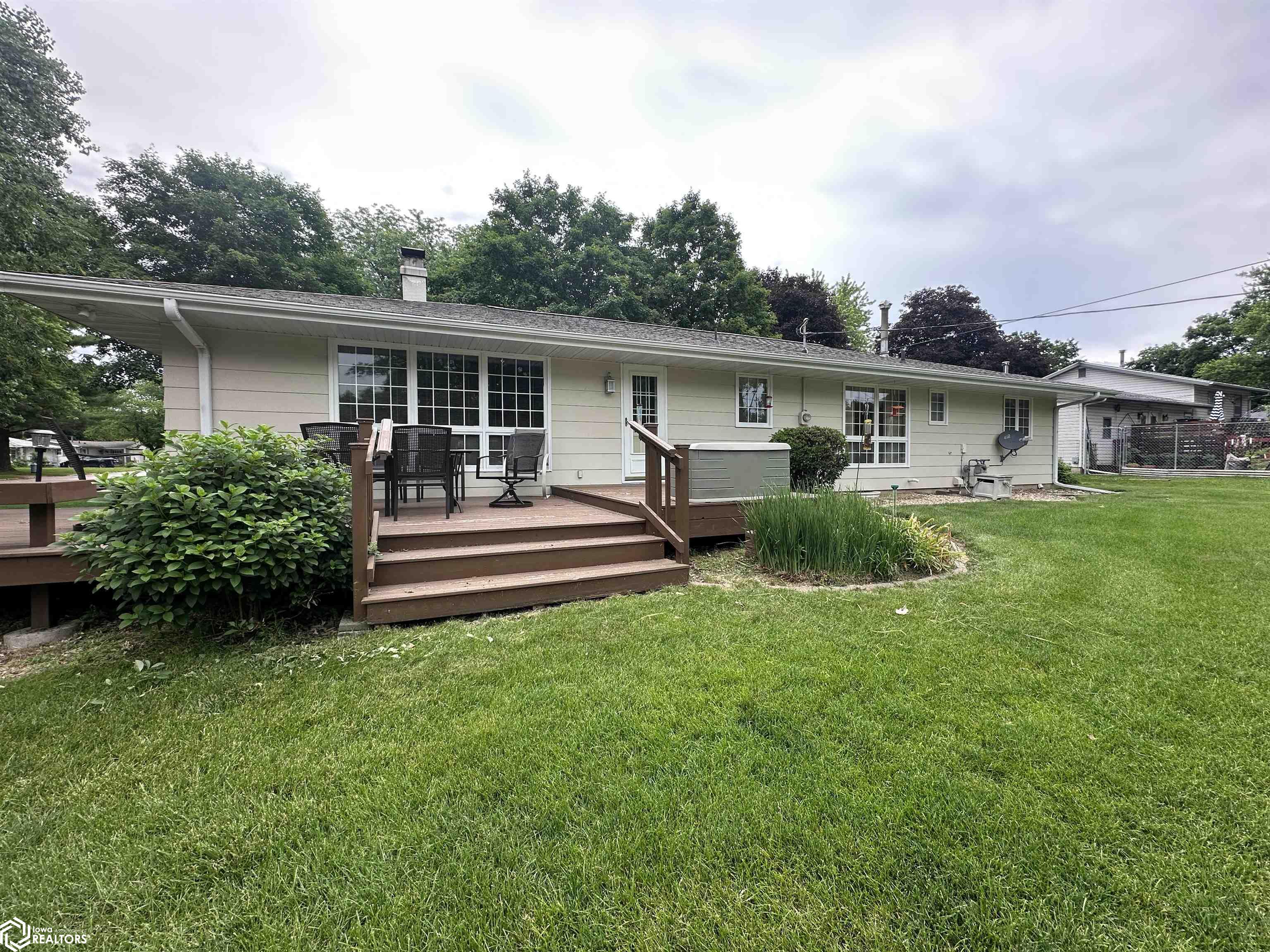 209 Mulford Drive, Iowa Falls, Iowa image 4