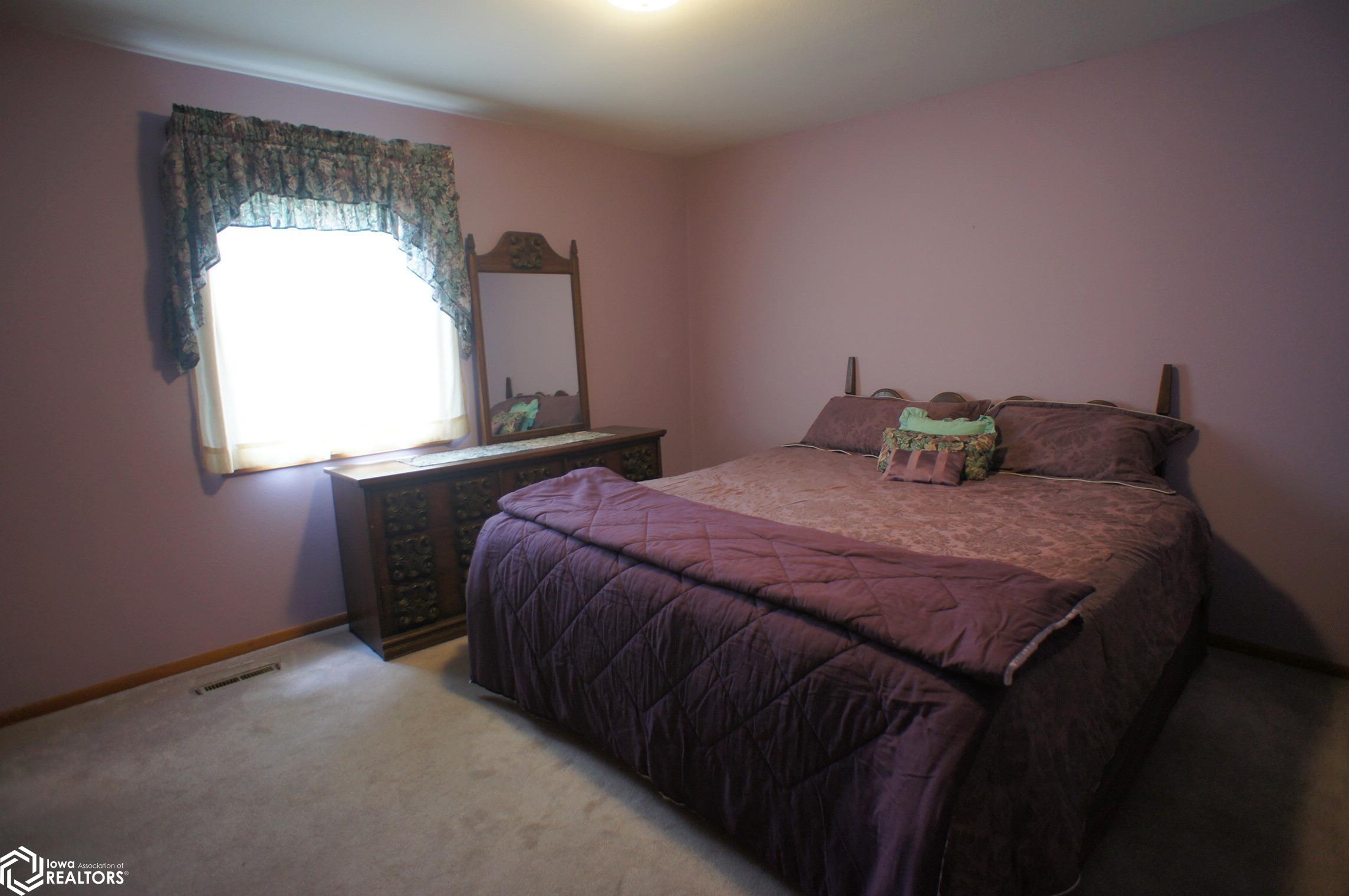 115 Parkview Drive, Webster City, Iowa image 18