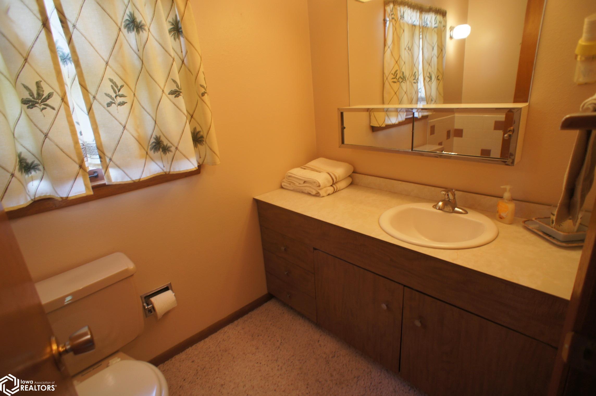 115 Parkview Drive, Webster City, Iowa image 26