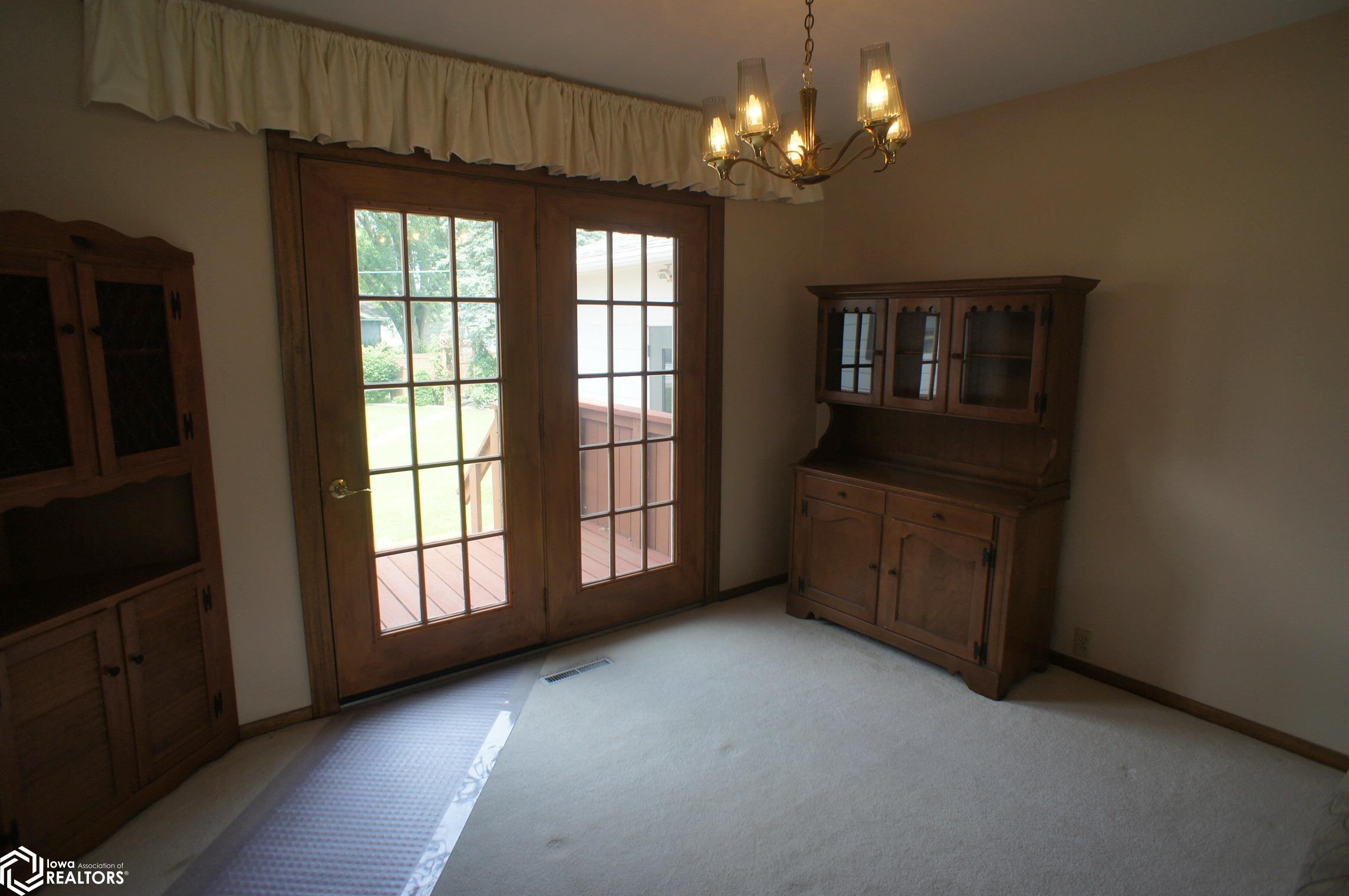 115 Parkview Drive, Webster City, Iowa image 6