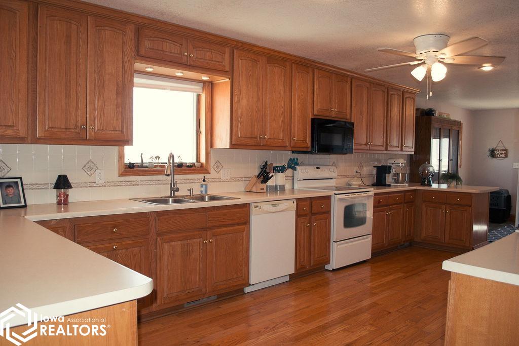 16153 O Avenue, Iowa Falls, Iowa image 6