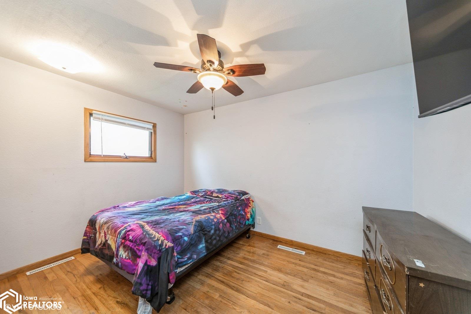 1407 W Boone Street, Marshalltown, Iowa image 14