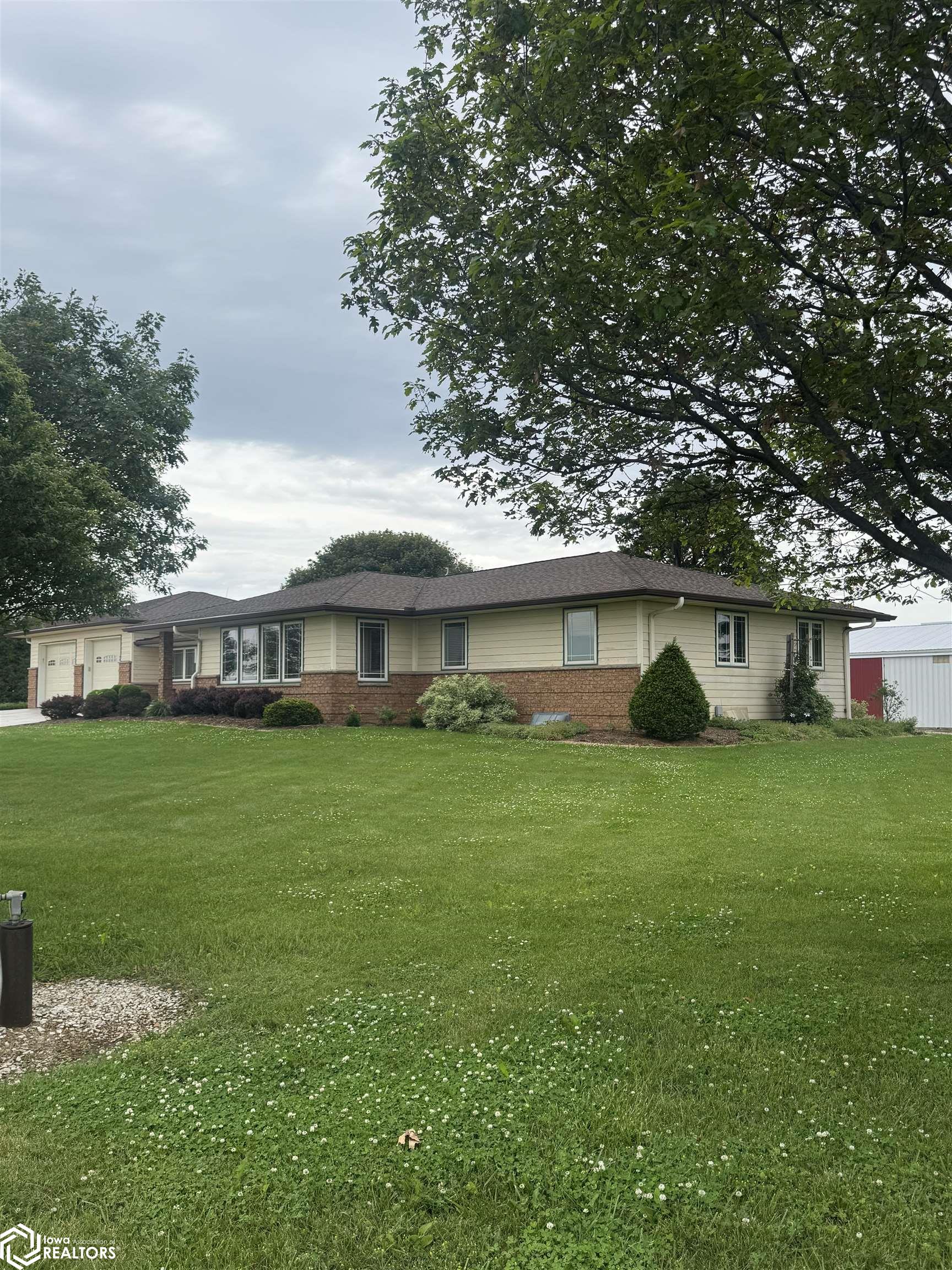 4251 Monument Avenue, Osage, Iowa image 2