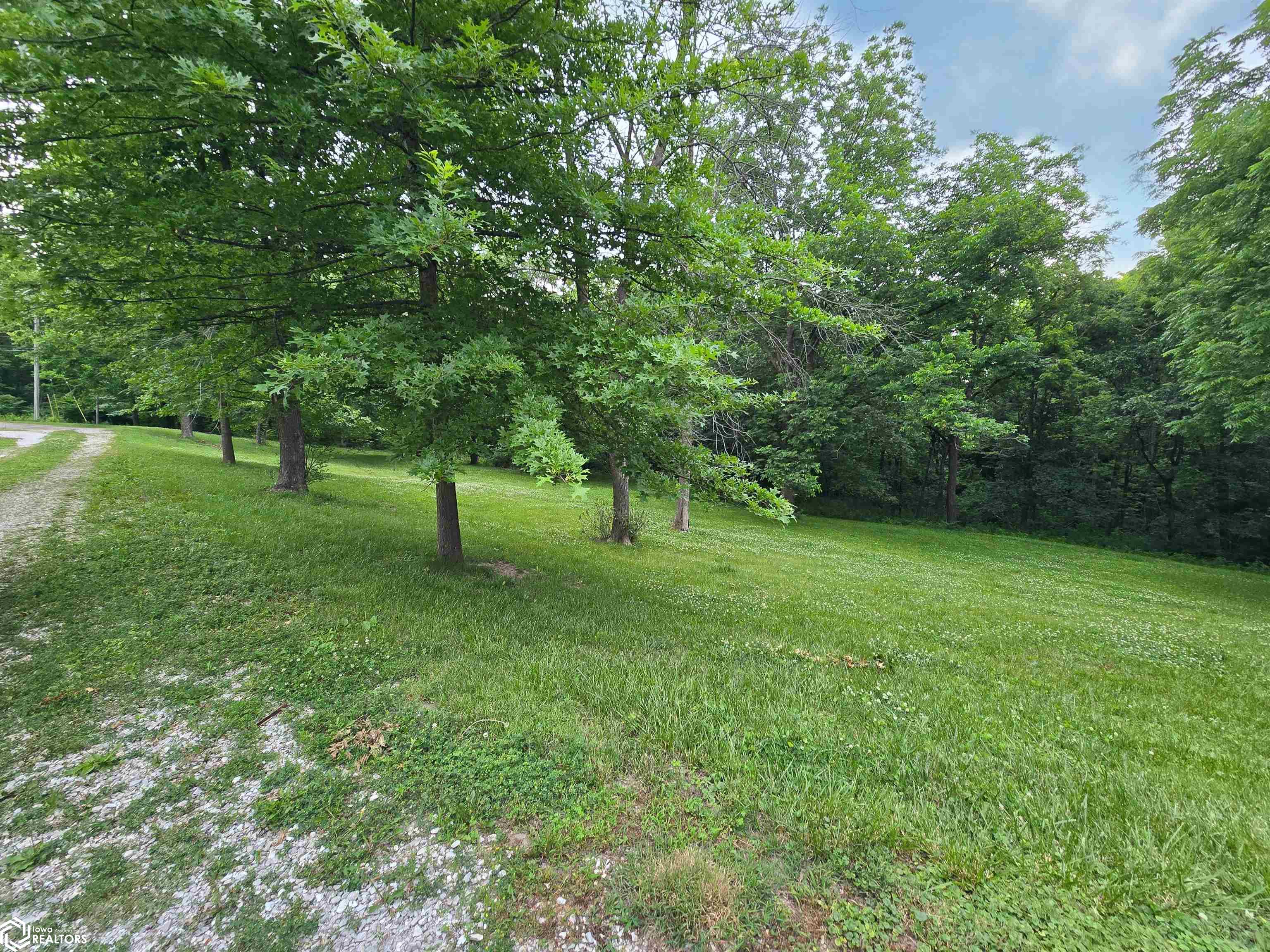 375 S 6th Street, Hamilton, Illinois image 11