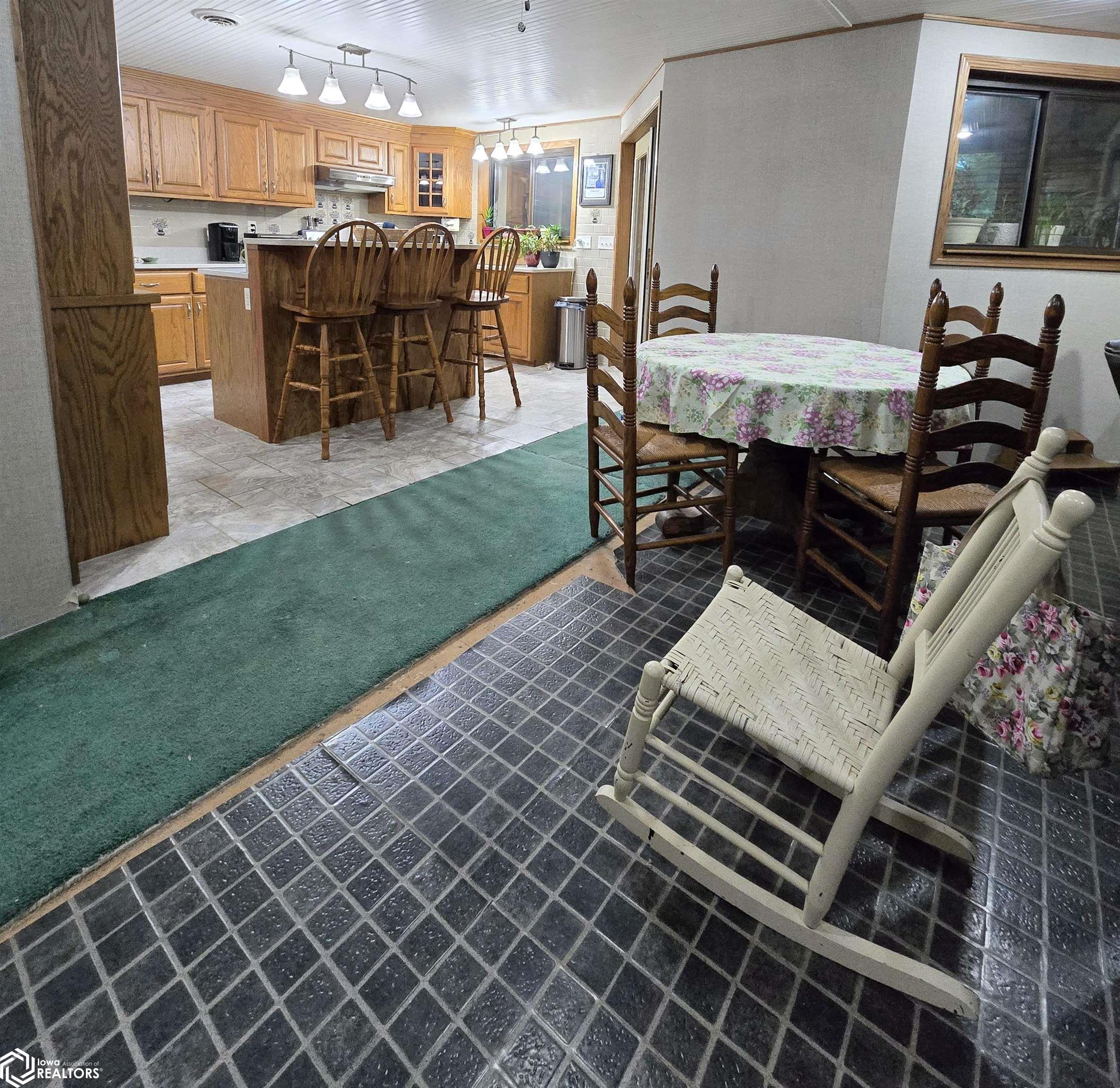 375 S 6th Street, Hamilton, Illinois image 26