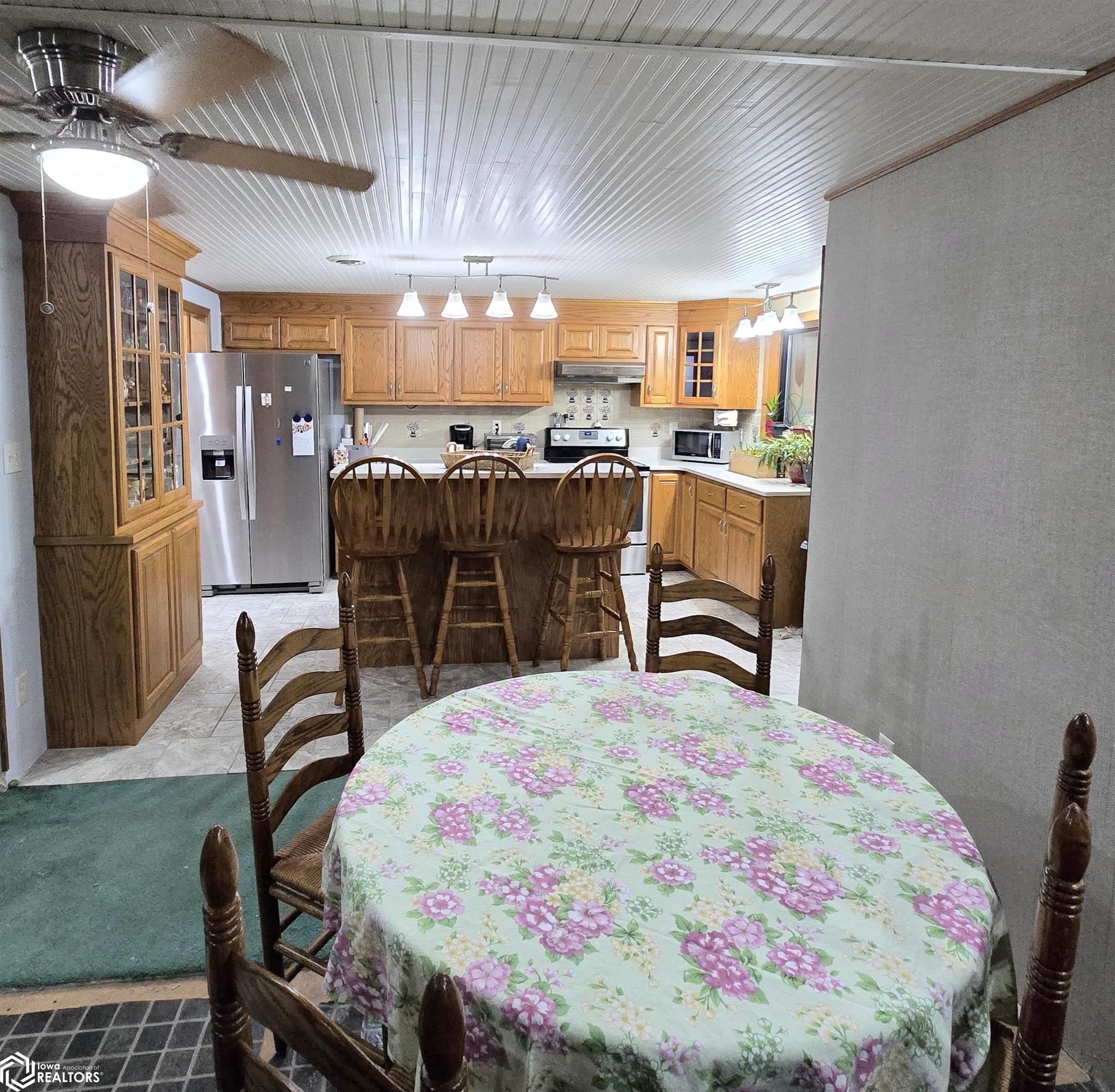 375 S 6th Street, Hamilton, Illinois image 27
