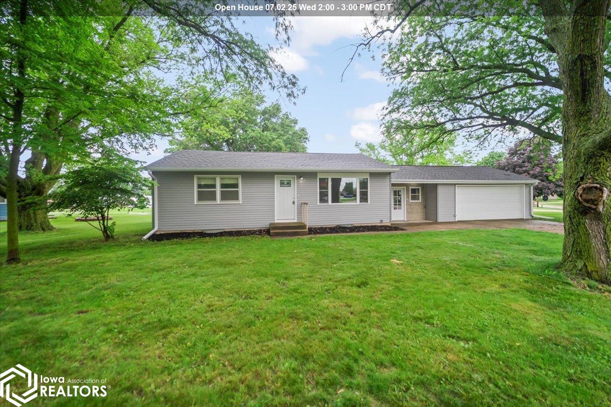 2202 15th Avenue, Eldora, Iowa image 1