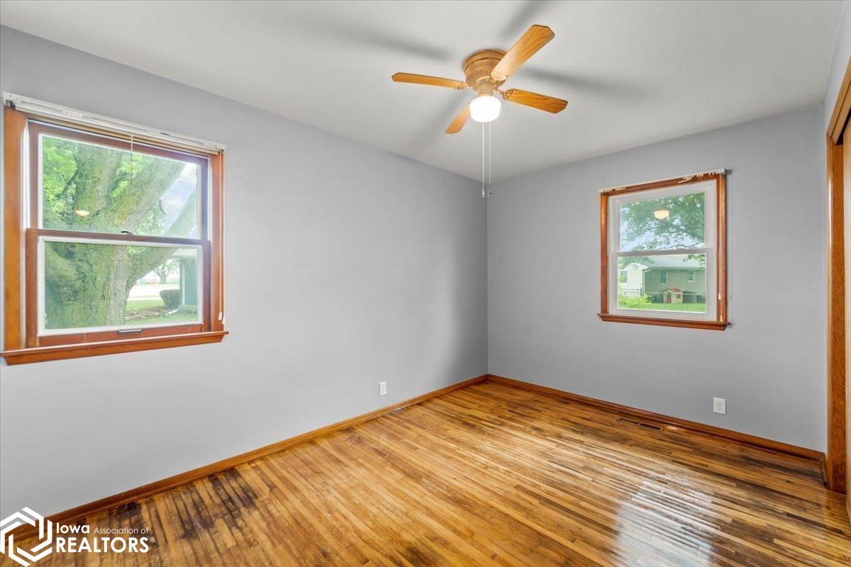 2202 15th Avenue, Eldora, Iowa image 16