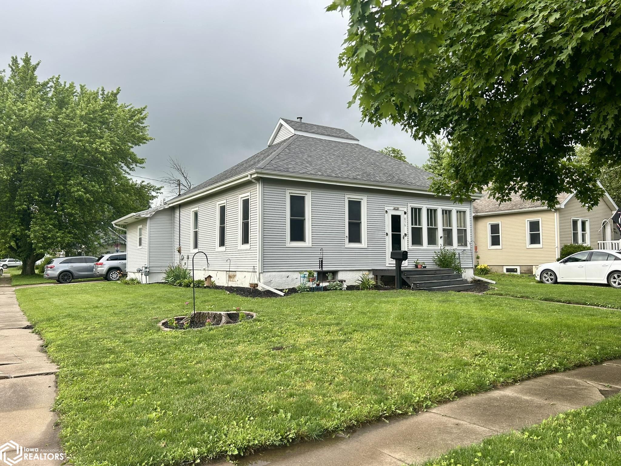 856 Franklin Street, Wapello, Iowa image 2