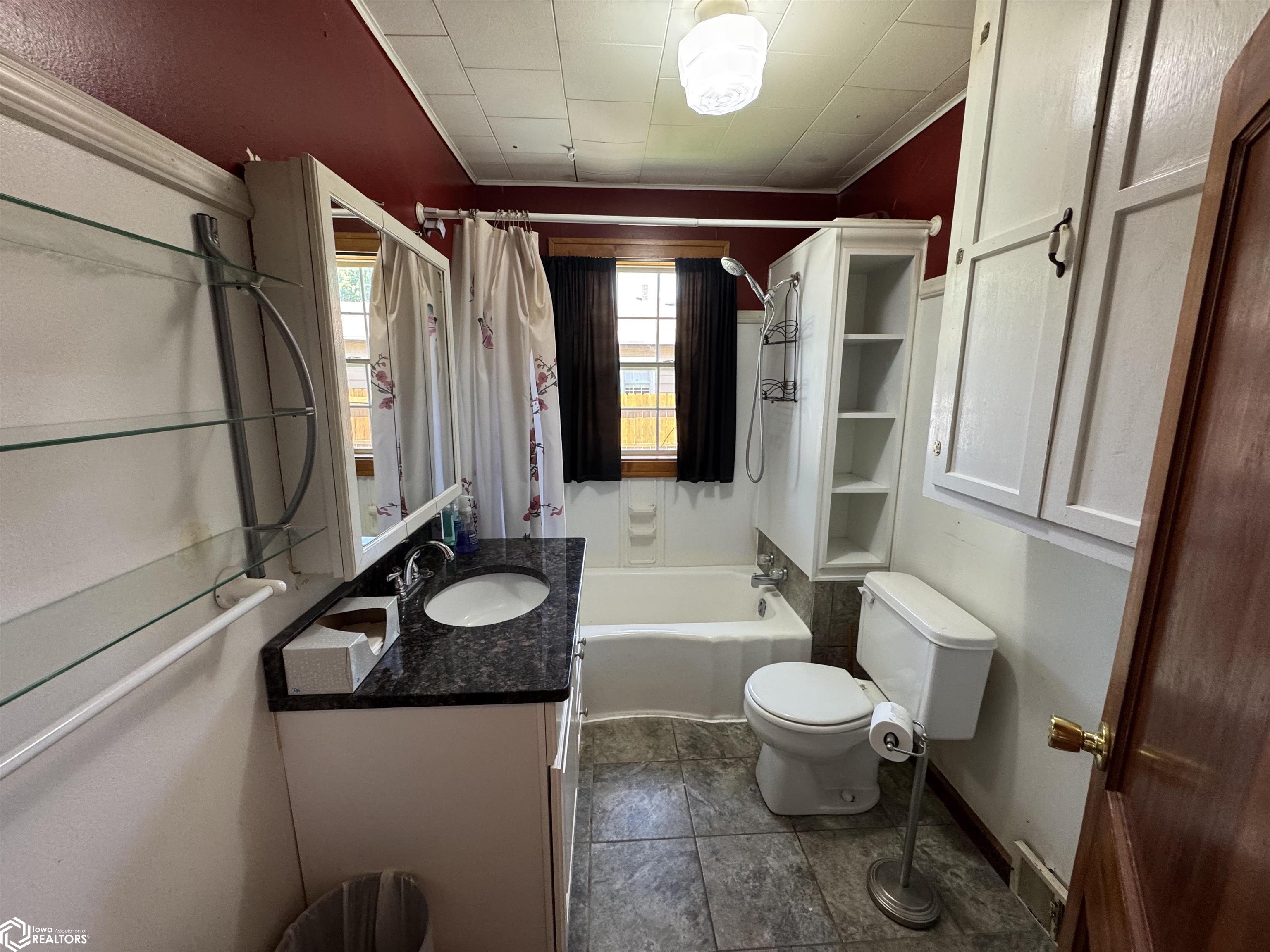 927 Drake Avenue, Centerville, Iowa image 15