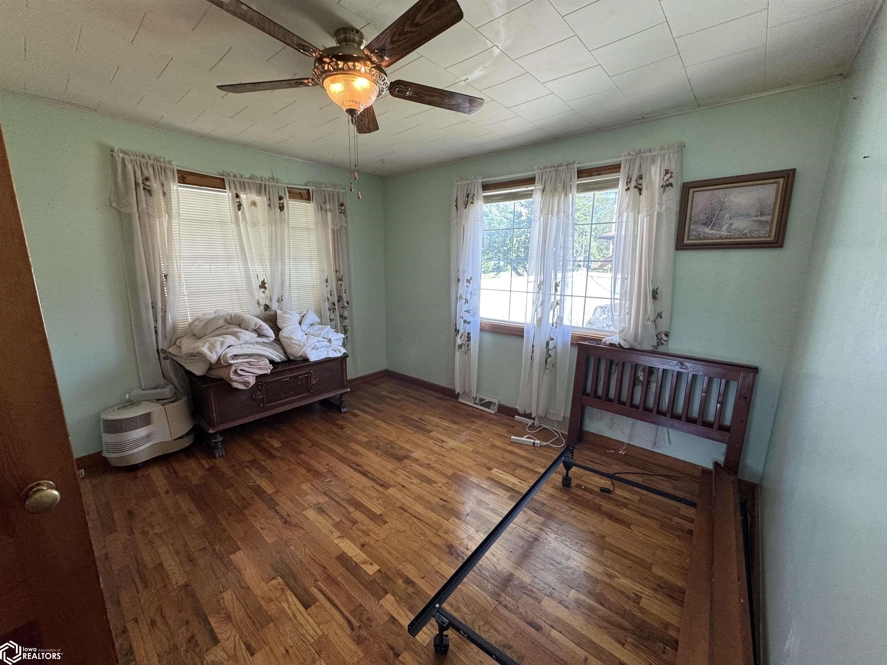 927 Drake Avenue, Centerville, Iowa image 17