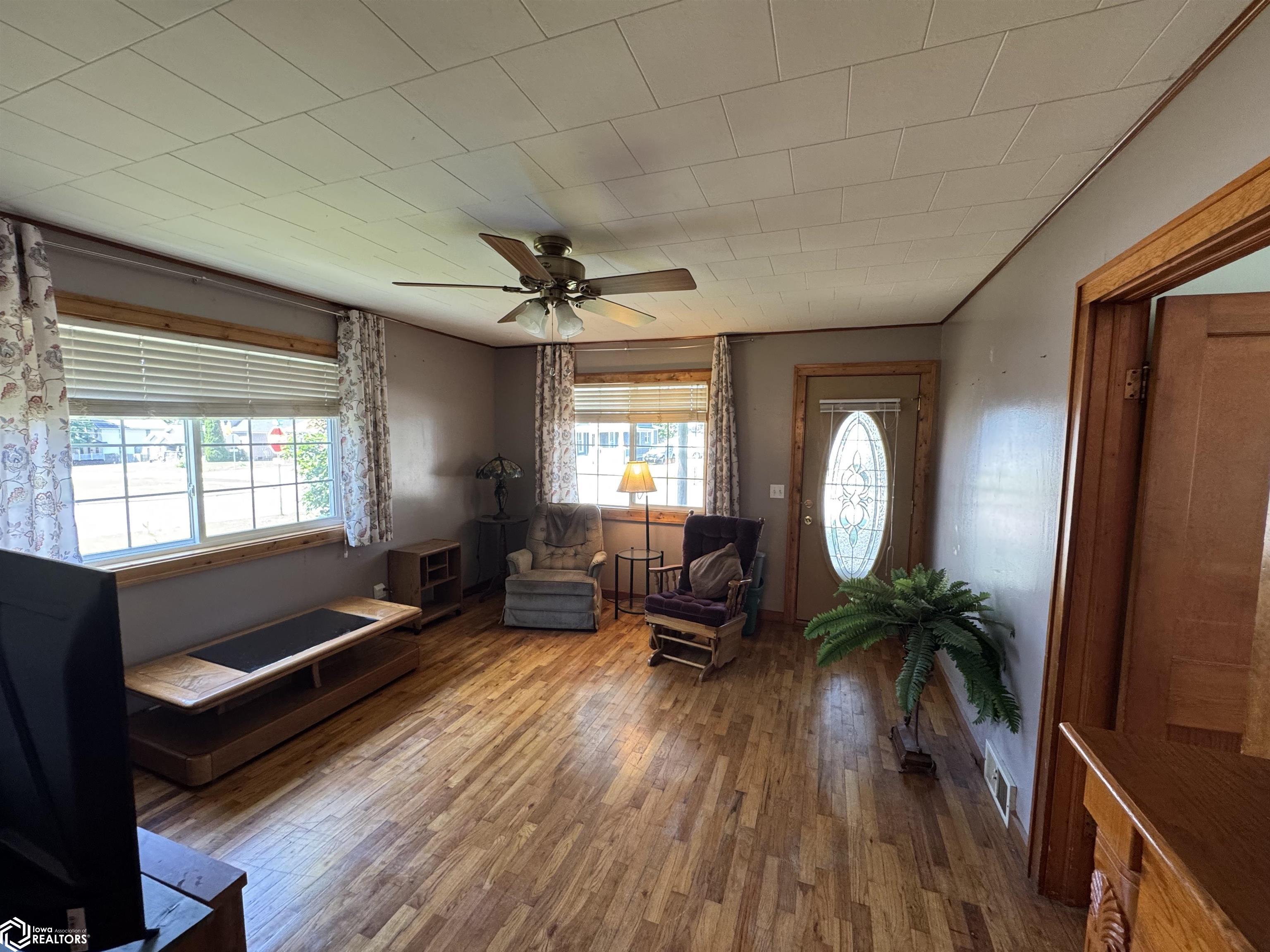 927 Drake Avenue, Centerville, Iowa image 6