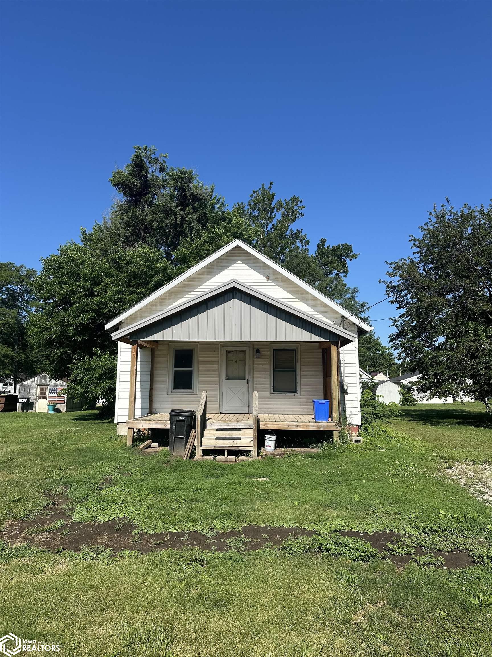 805 S Moore Street, Ottumwa, Iowa image 4