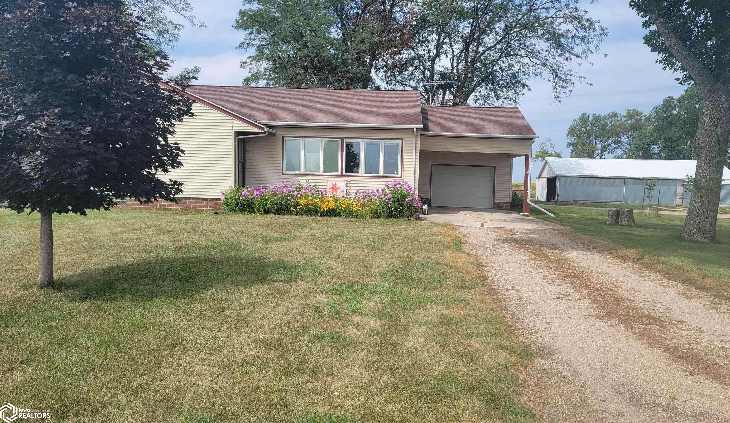 1045 Rake Avenue, Belmond, Iowa image 1