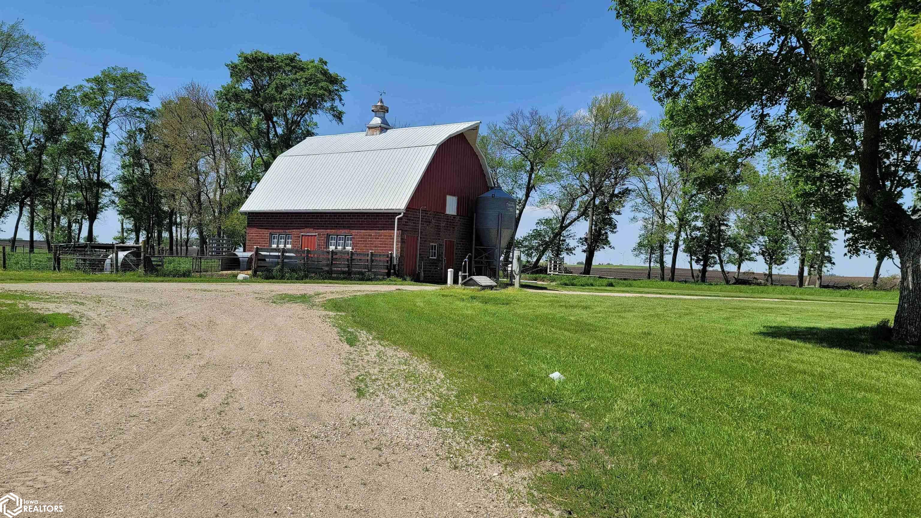 1045 Rake Avenue, Belmond, Iowa image 4