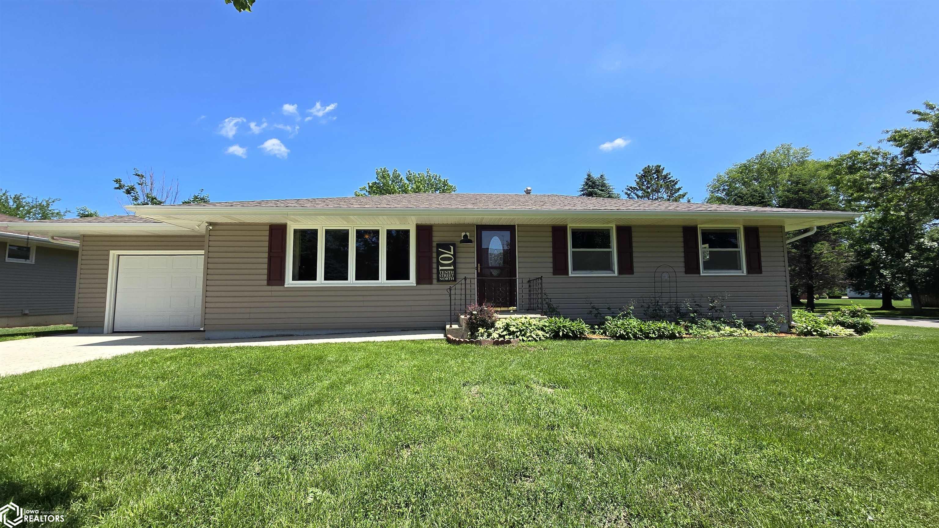 701 10th Street, Northwood, Iowa image 2