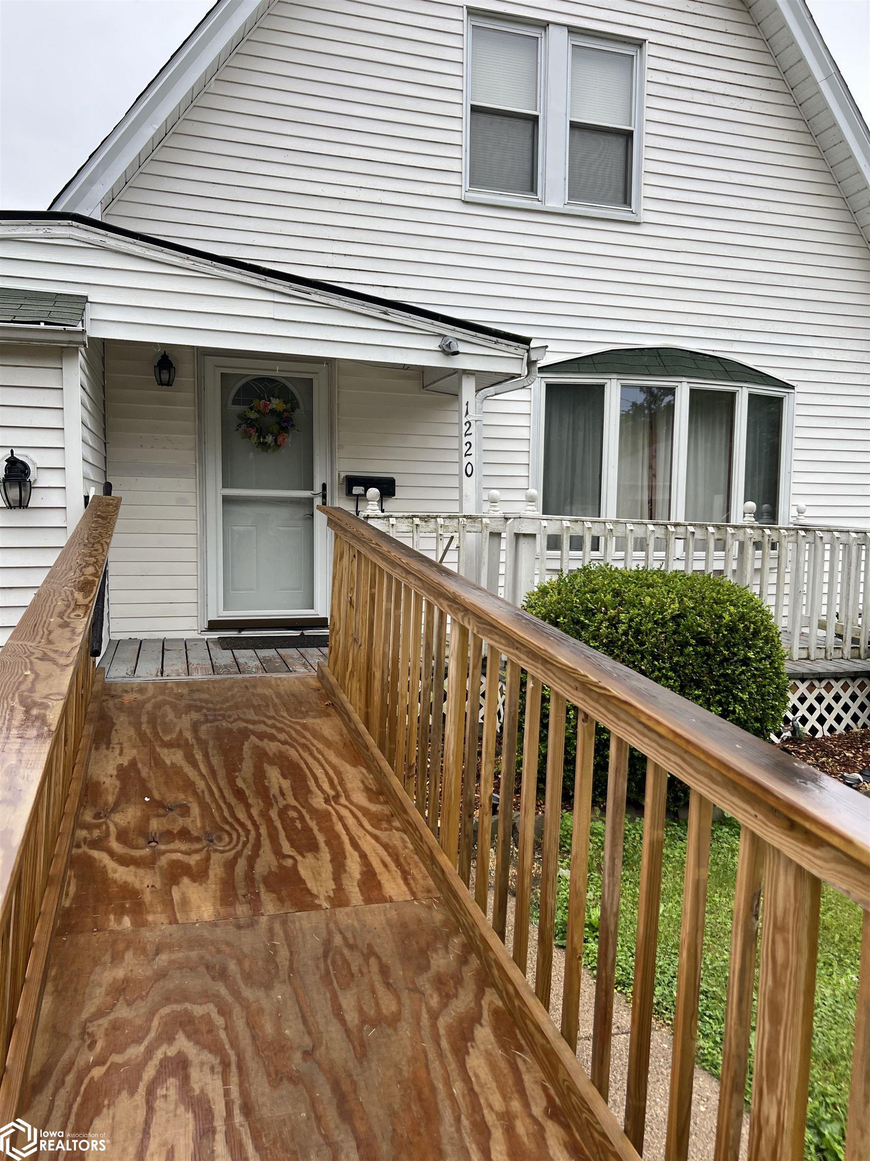 1220 Elm Street, Hamilton, Illinois image 4