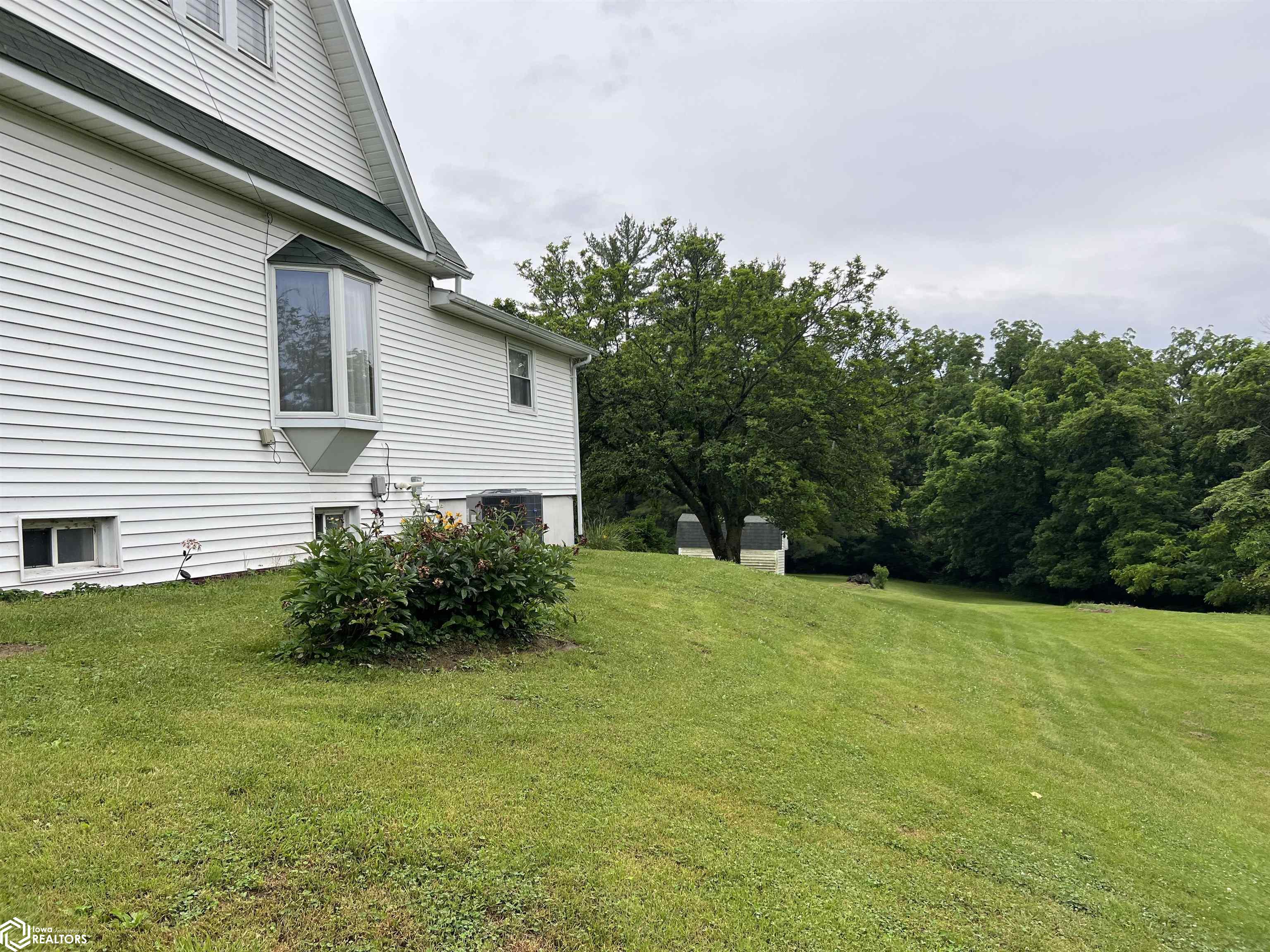 1220 Elm Street, Hamilton, Illinois image 9