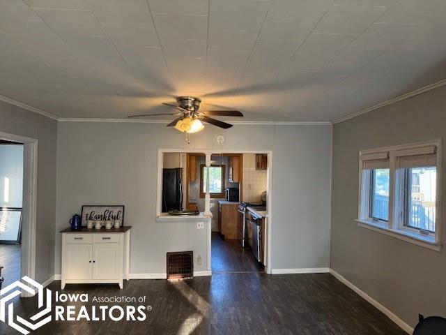 927 S 18th, Centerville, Iowa image 6
