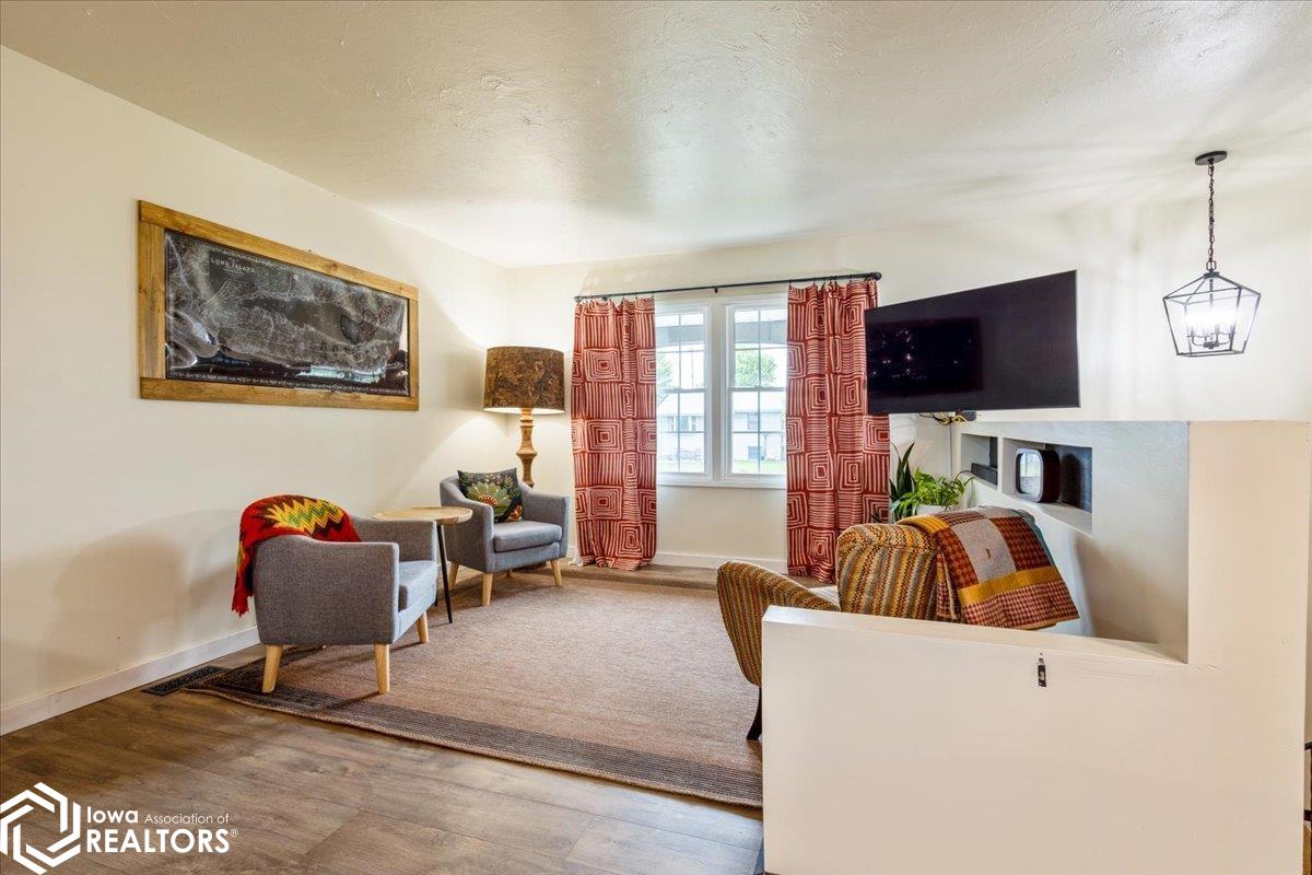 4022 Ramelle Drive, Council Bluffs, Iowa image 5