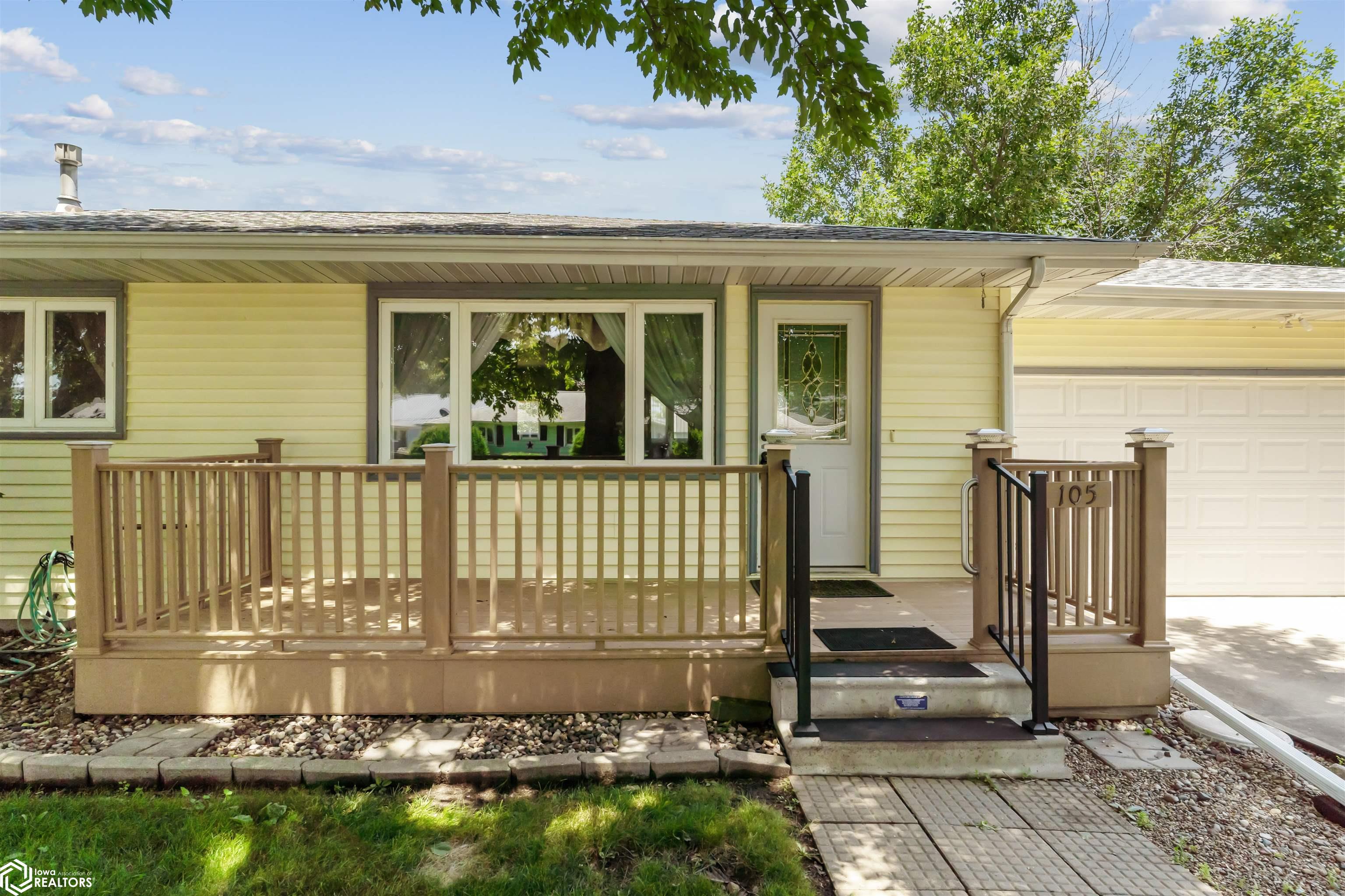 105 Kennedy St, New London, Iowa image 3