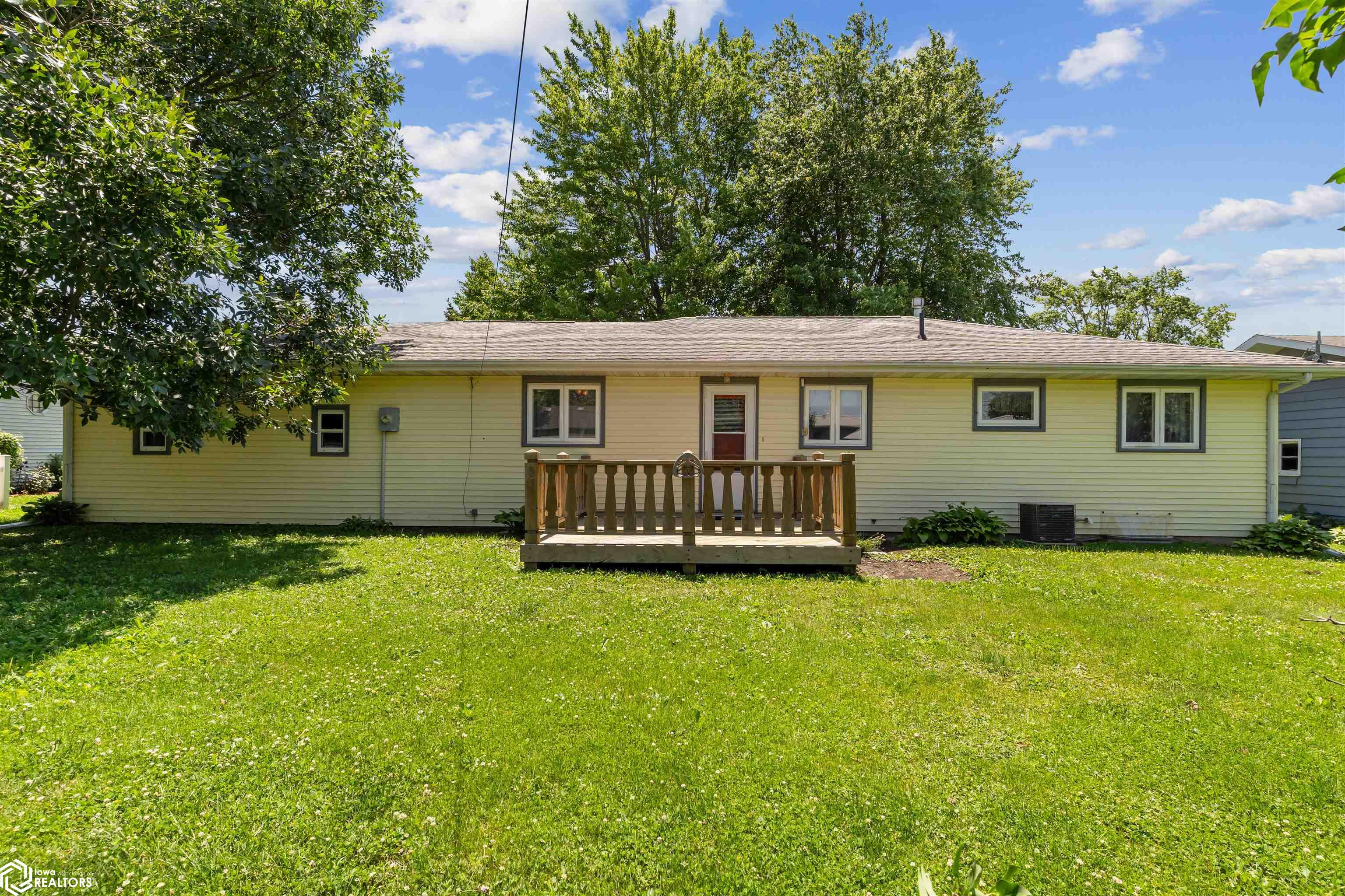 105 Kennedy St, New London, Iowa image 23